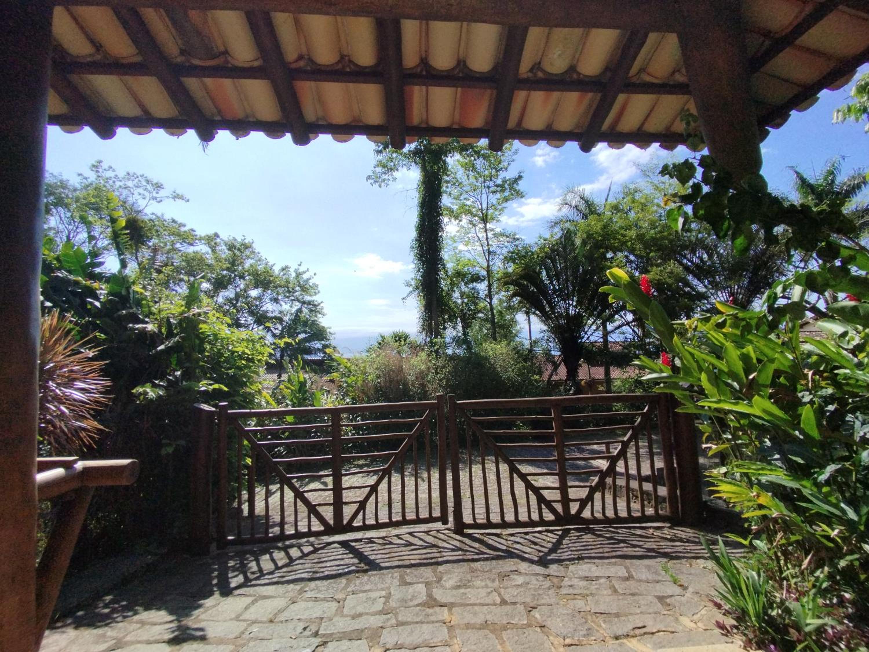 Refúgio Sossego em Condomínio na Praia da Armação