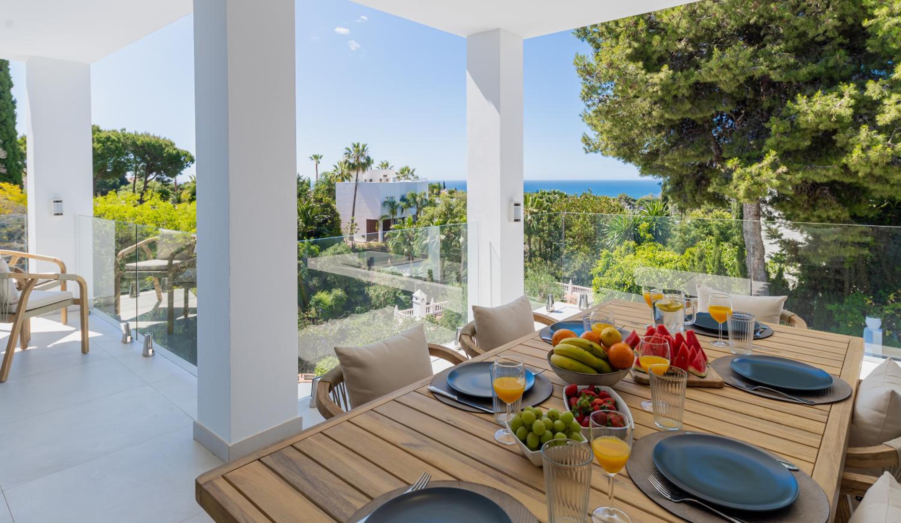 Wonderful Villa Near Beach with Mediterranean Views