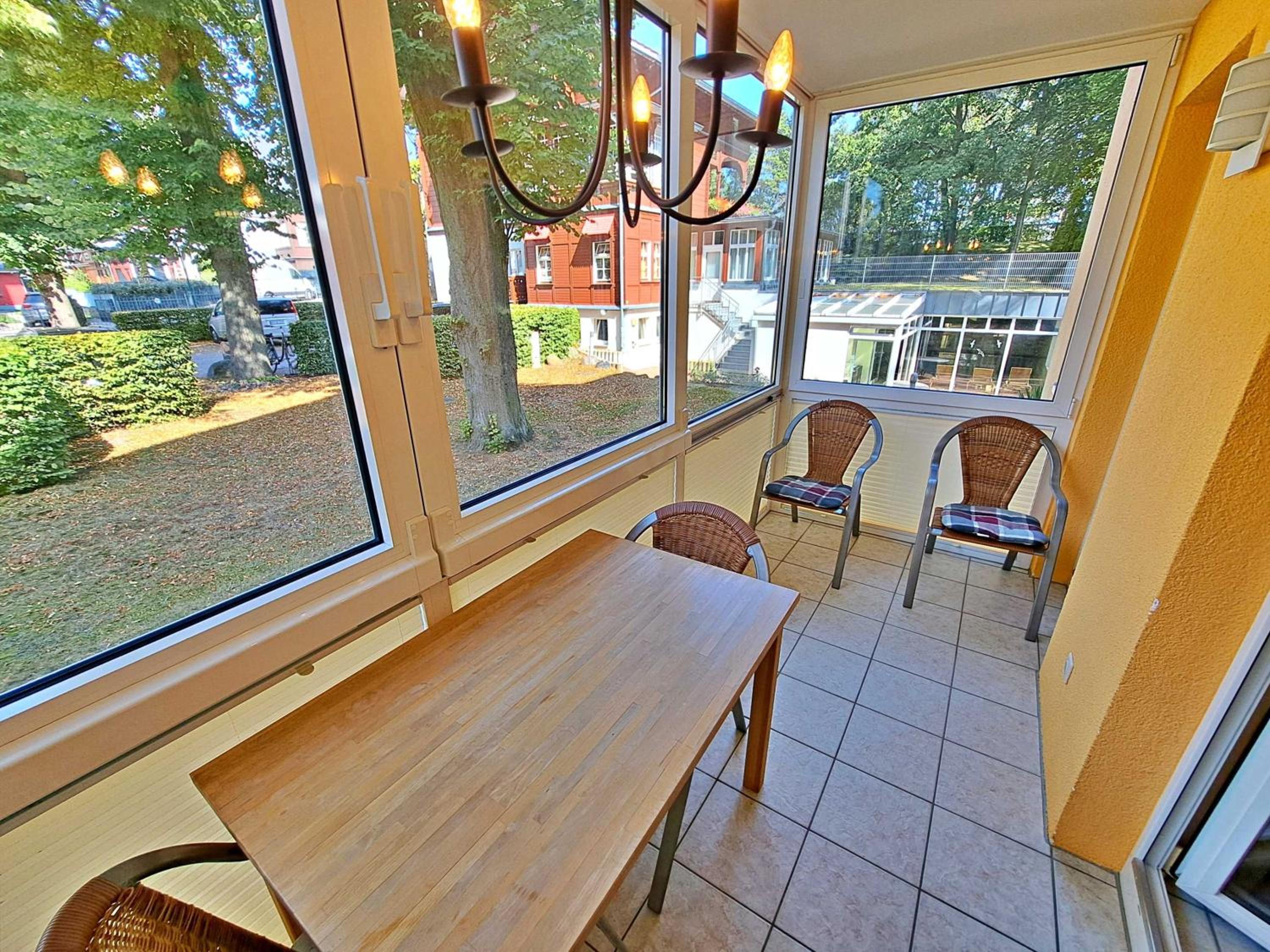 Ostseepark Waterfront_ Karavelle 32