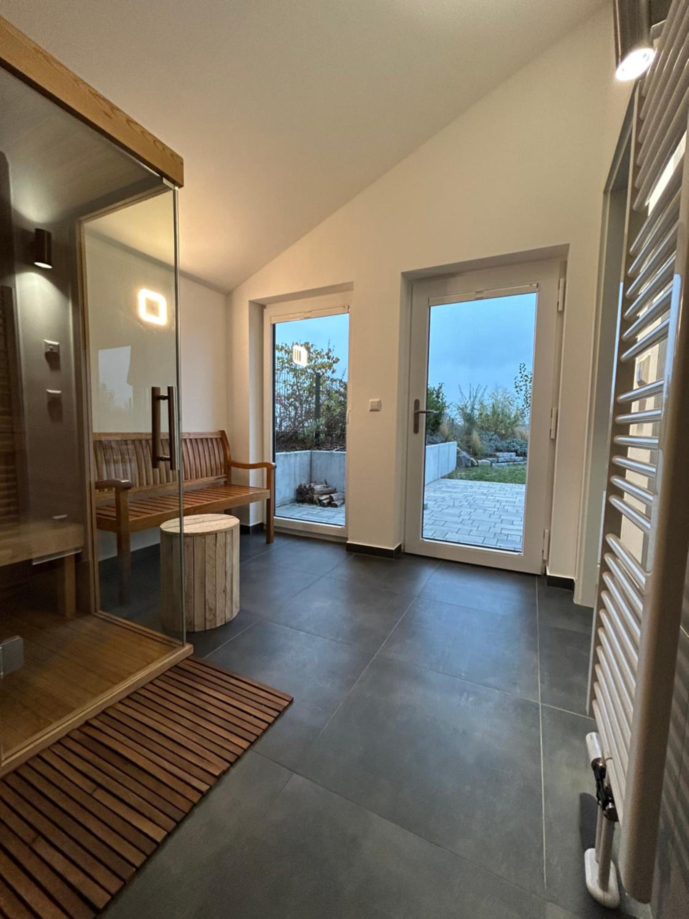 Ferienresort - idyllisches Ferienhaus mit Privatstrand und Sauna in der Nähe von Leipzig #HausMaja