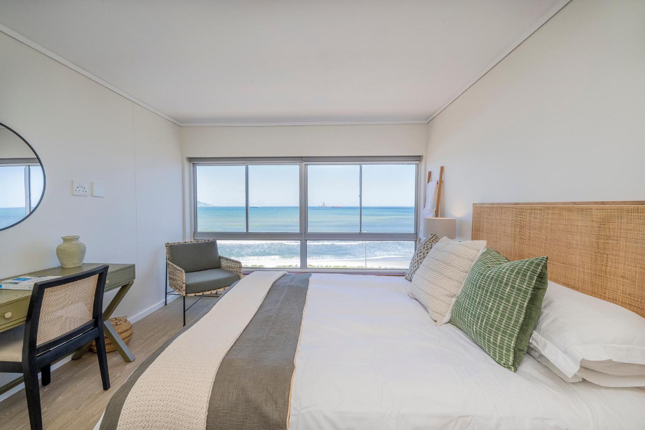 2 Bedroom Apartment - Blouberg Beachfront view 2