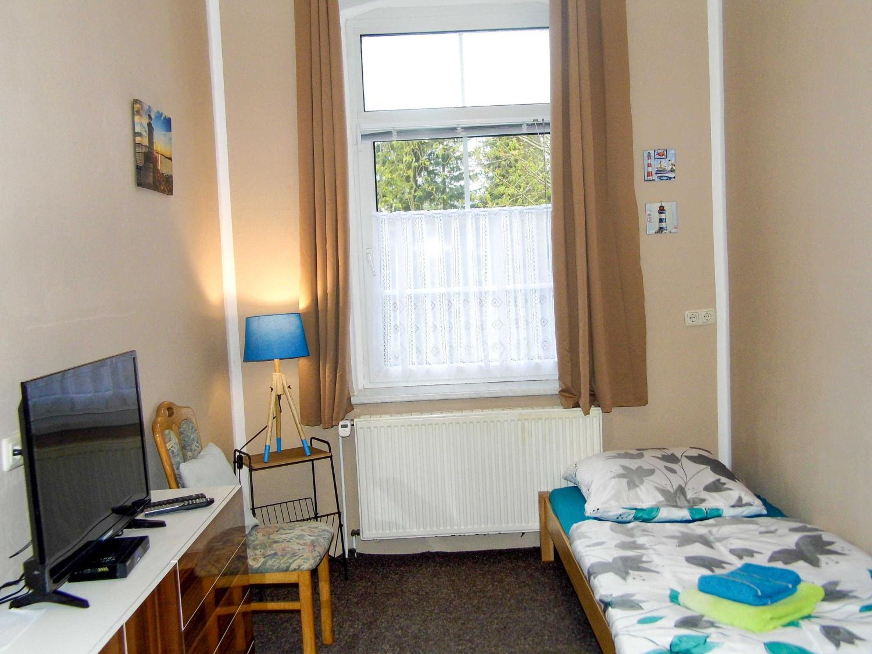 Ferienwohnung Gluehwuermchen view 5