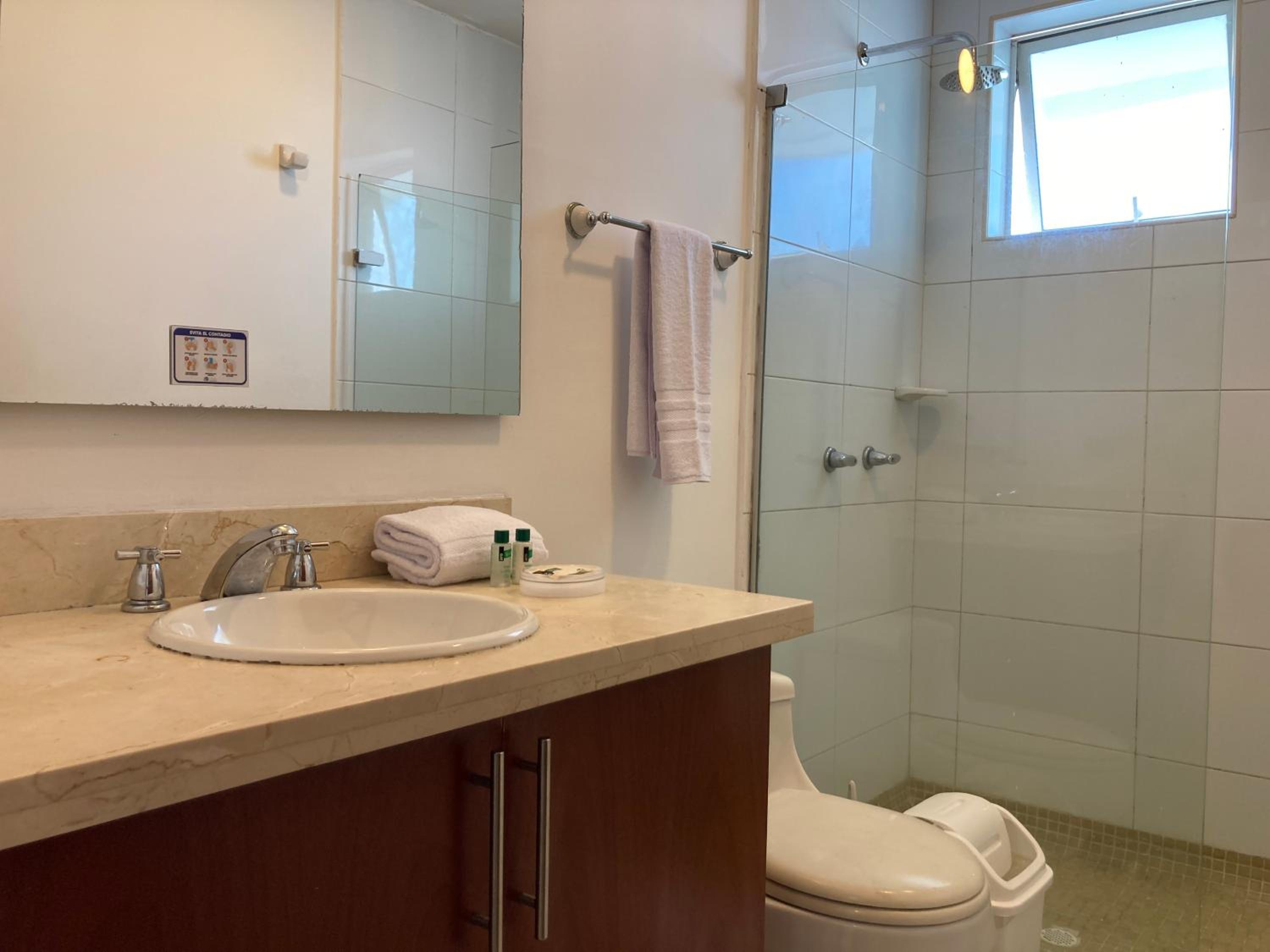 Lovely 2BR with beautiful ocean view