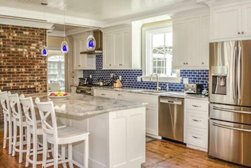 Downtown Edgartown Home view 2