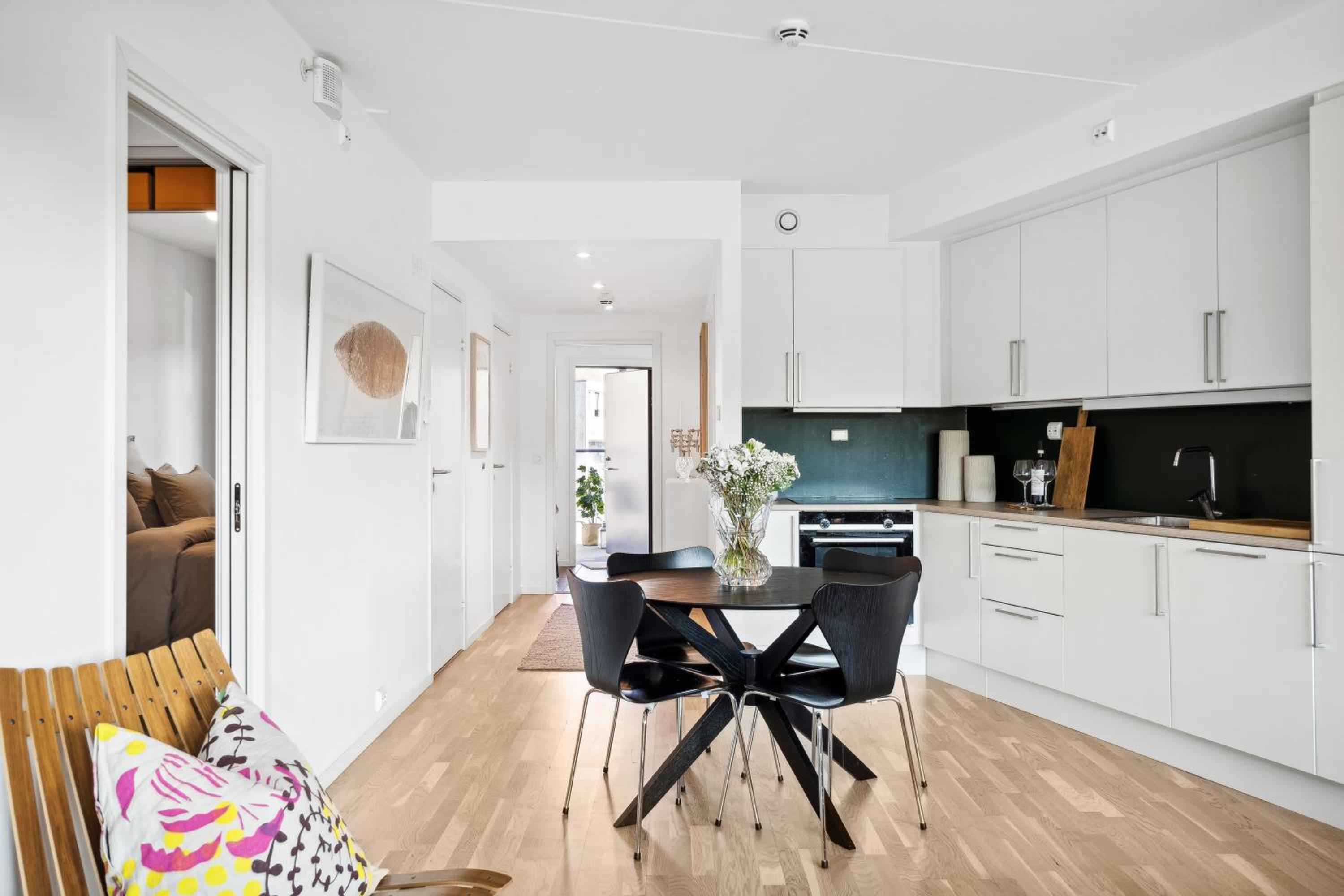 Modern with a view, central location! view 4