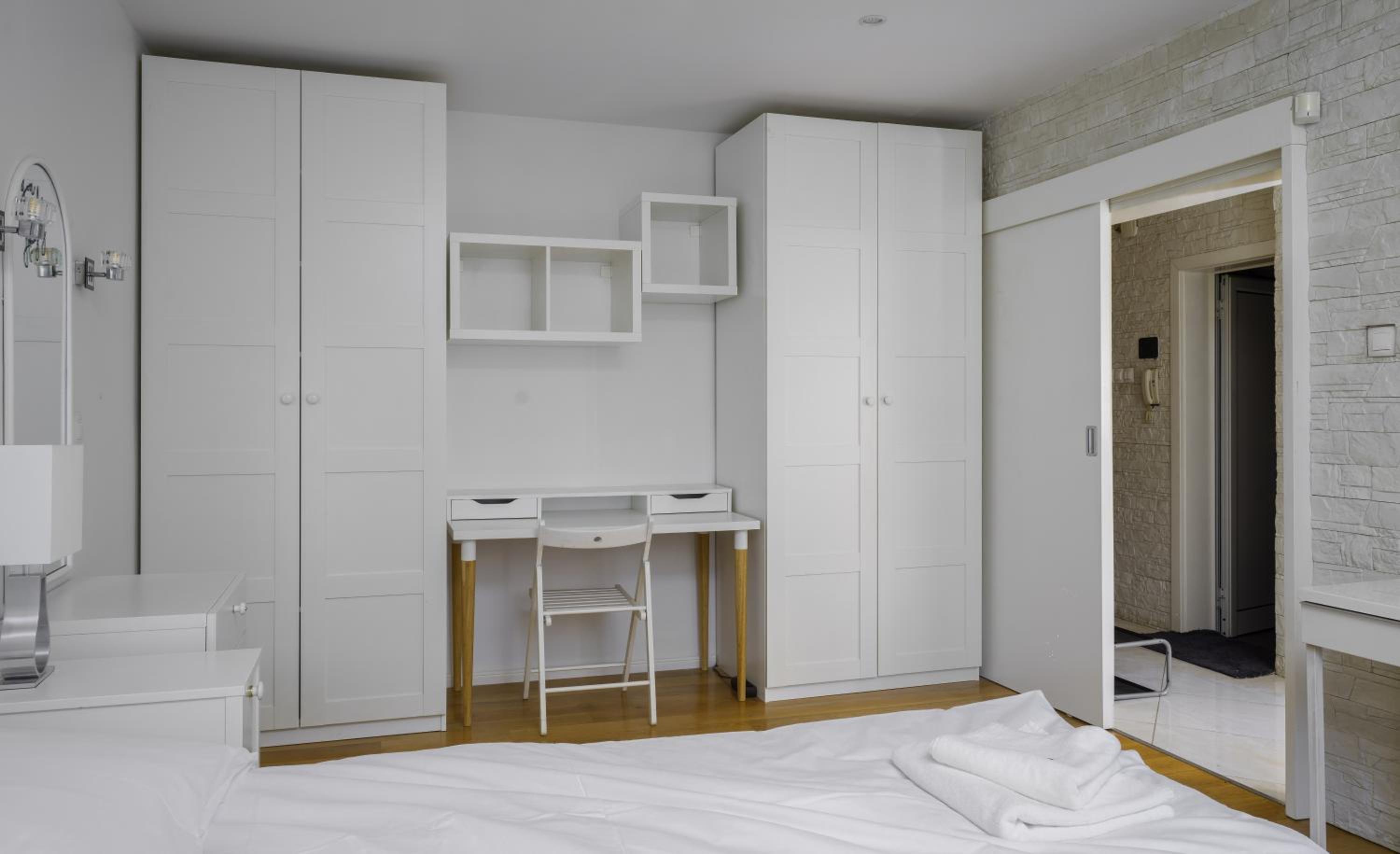 Bright & Cozy 1BD Apartment with Balcony close to South Park by Flat Mаnager