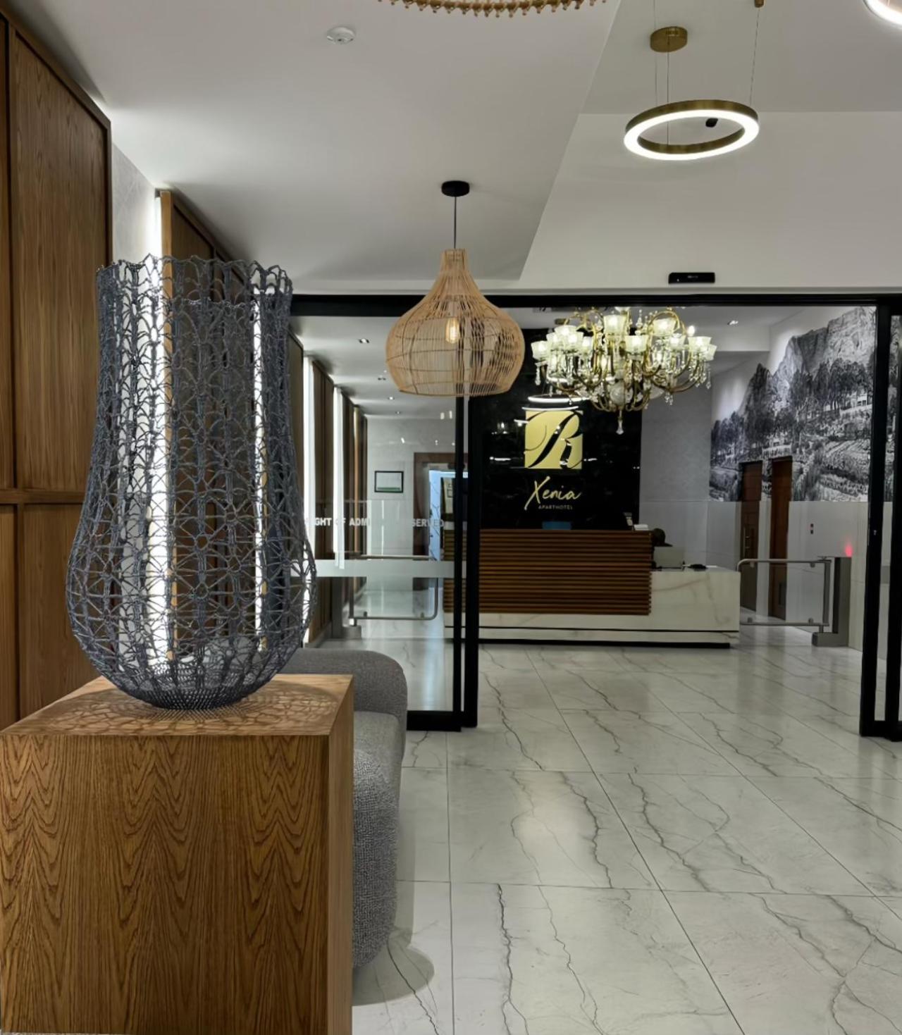 Chic Apartment at The Rockwell - Balcony & Mountain View view 3