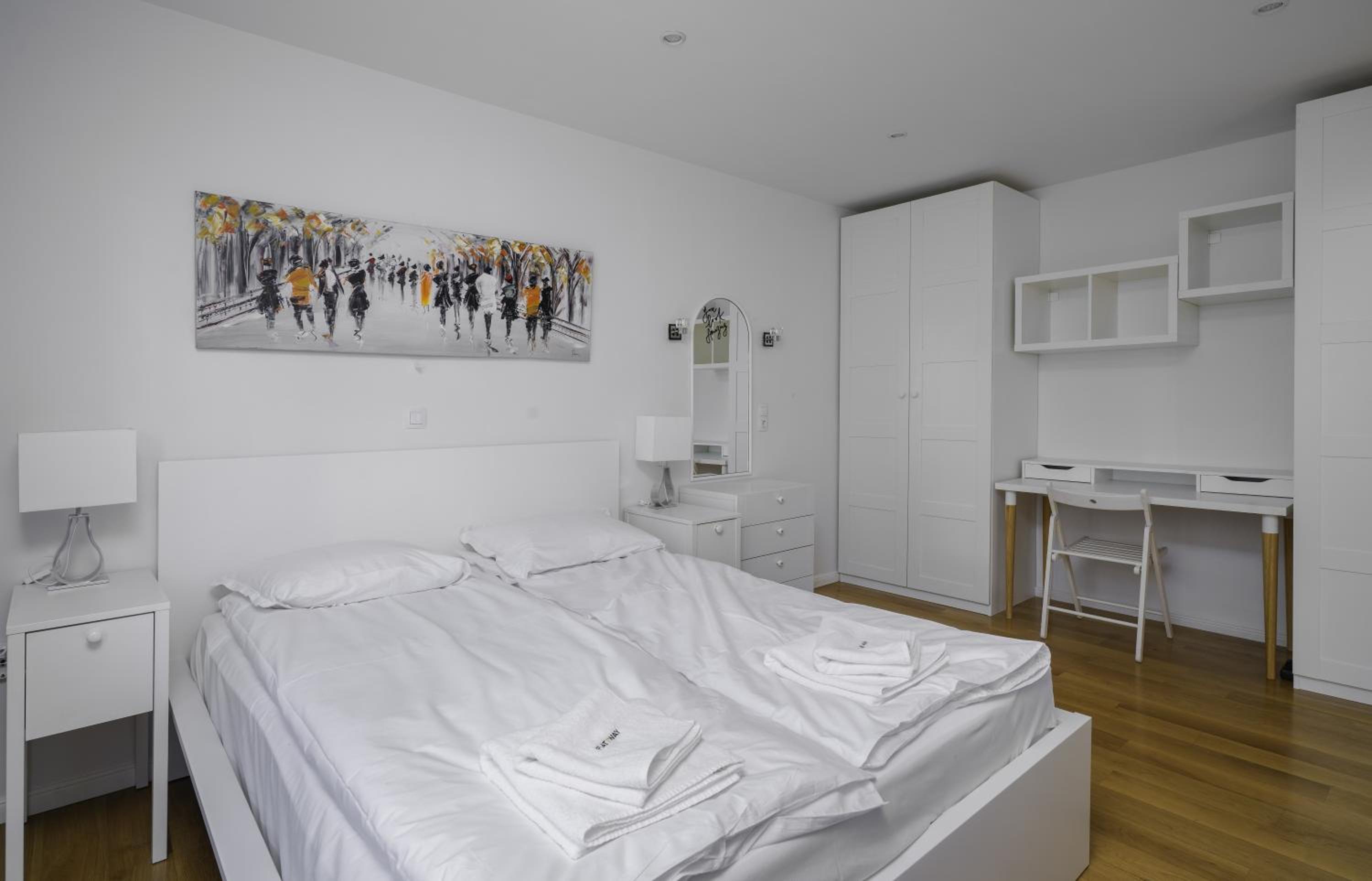 Bright & Cozy 1BD Apartment with Balcony close to South Park by Flat Mаnager