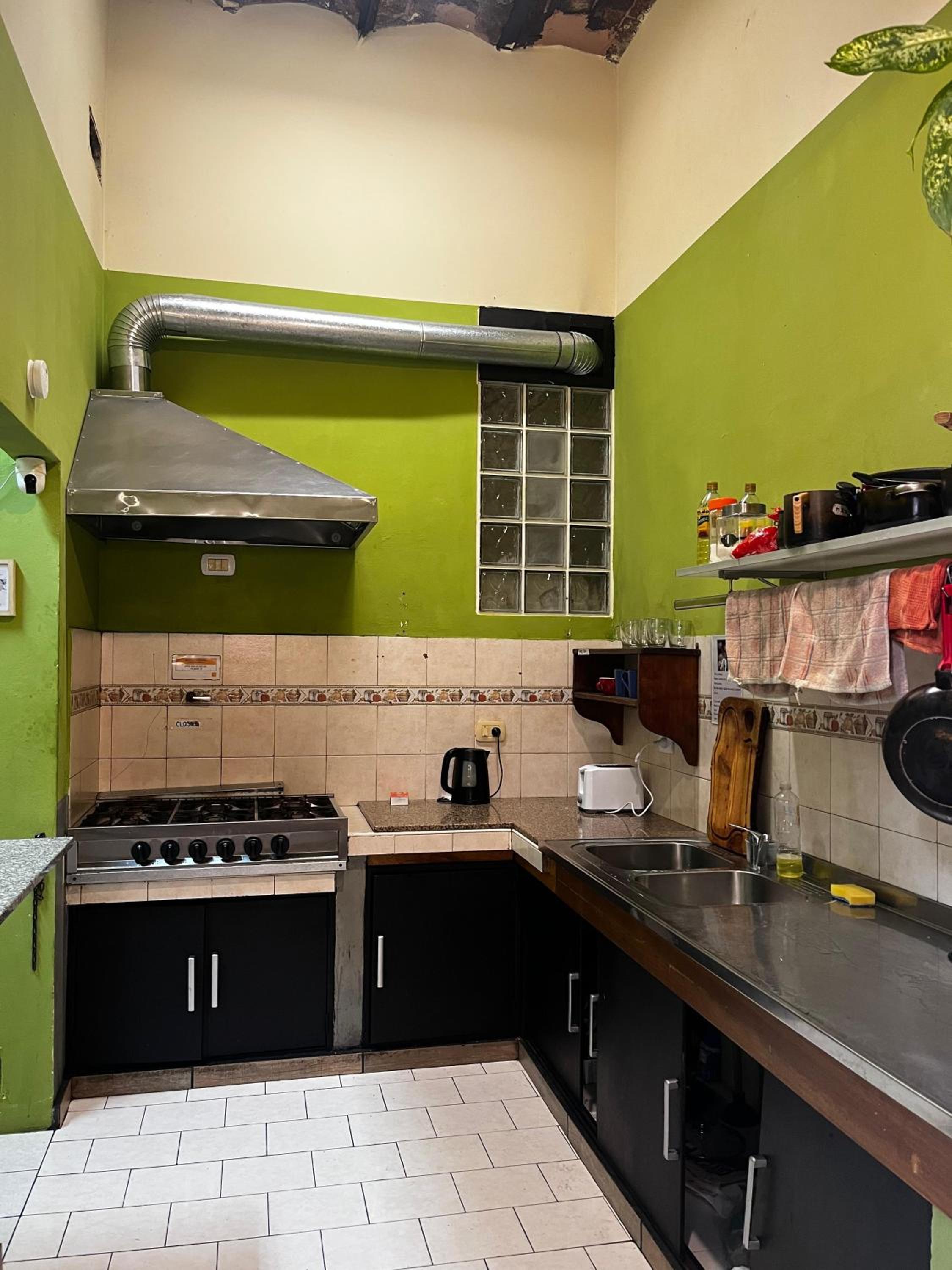 Parla Hostel