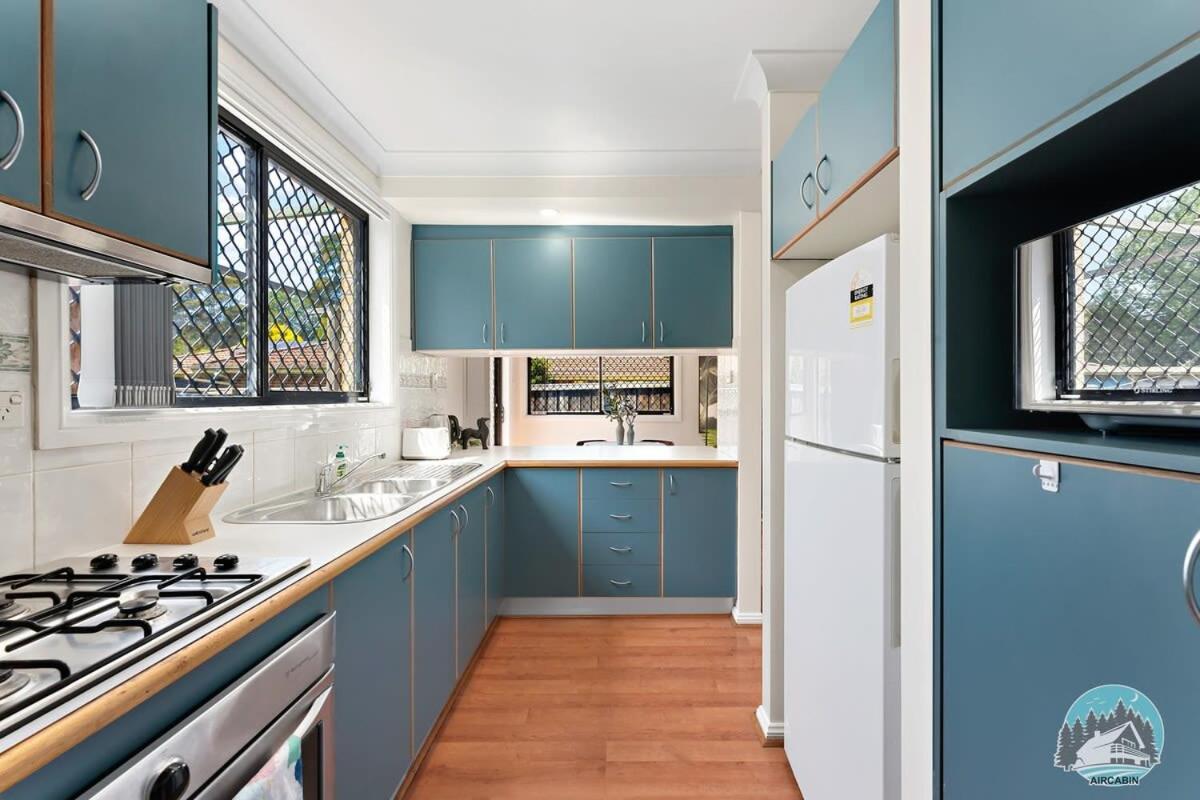 Comfort and Style 2-Bed Townhouse in Ingleburn