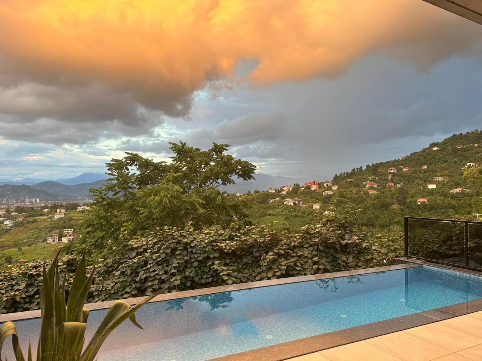VIP Villas Batumi view 3