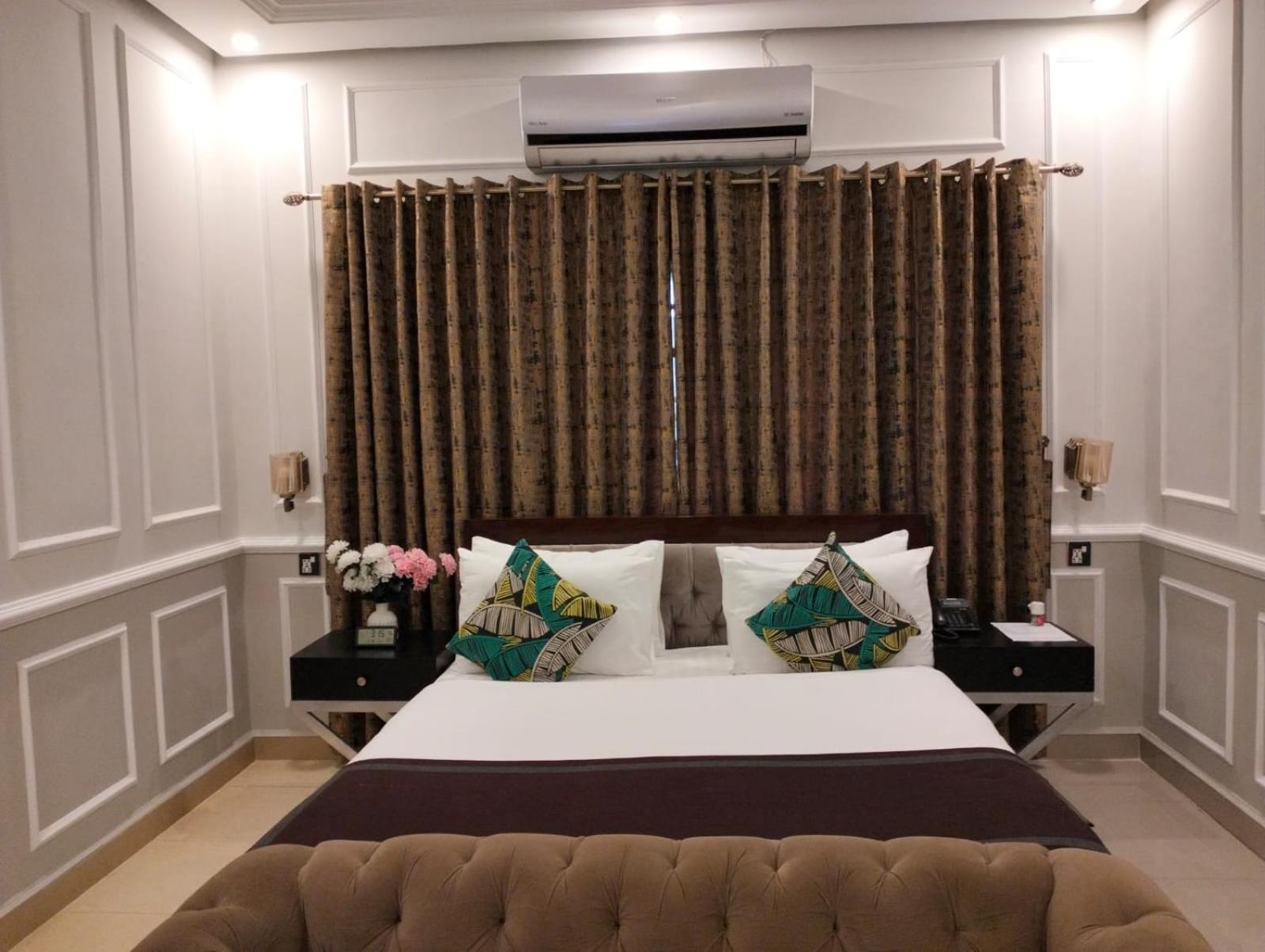 Riviera Courtyard Guest House Islamabad
