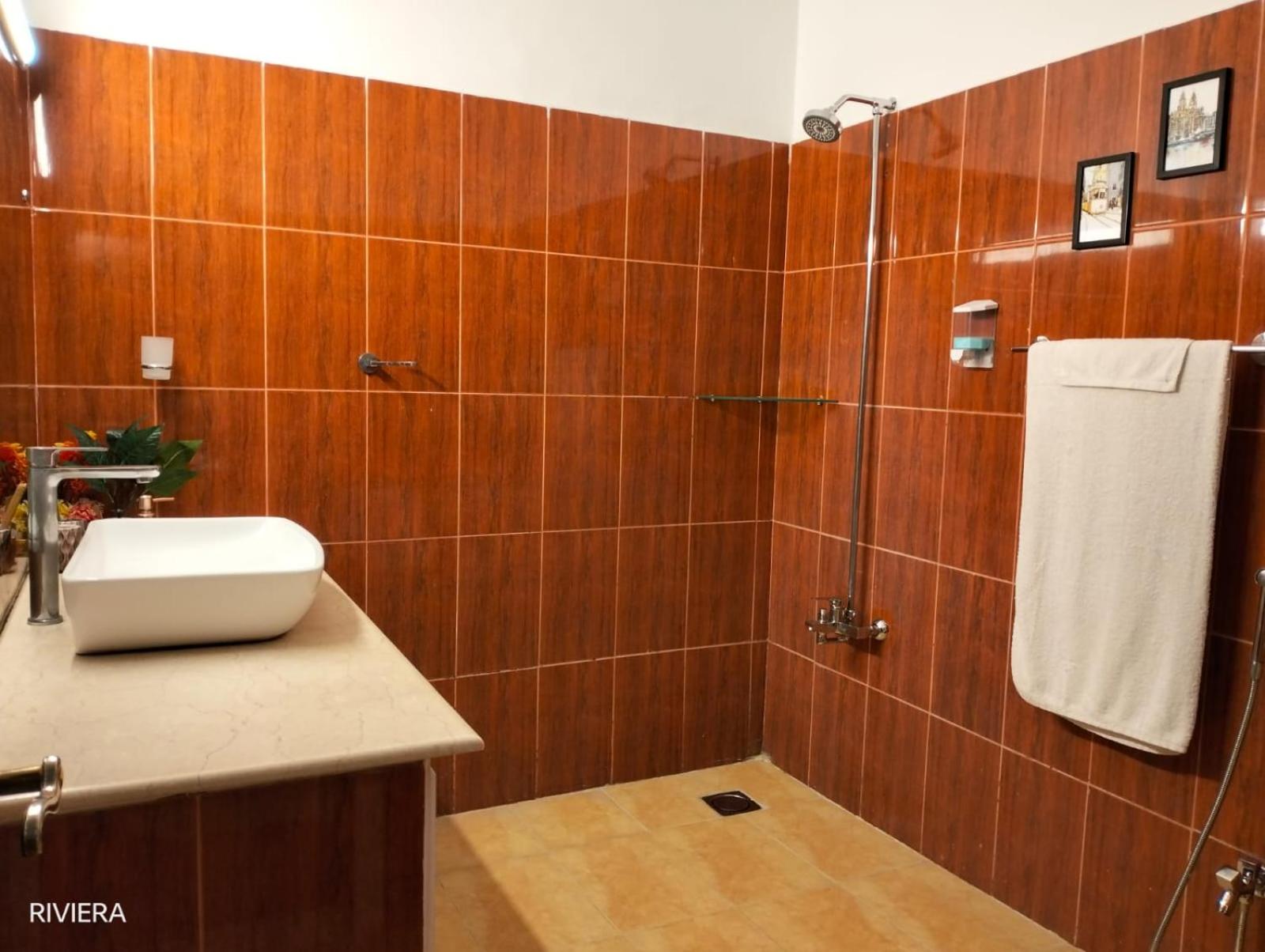 Riviera Courtyard Guest House Islamabad