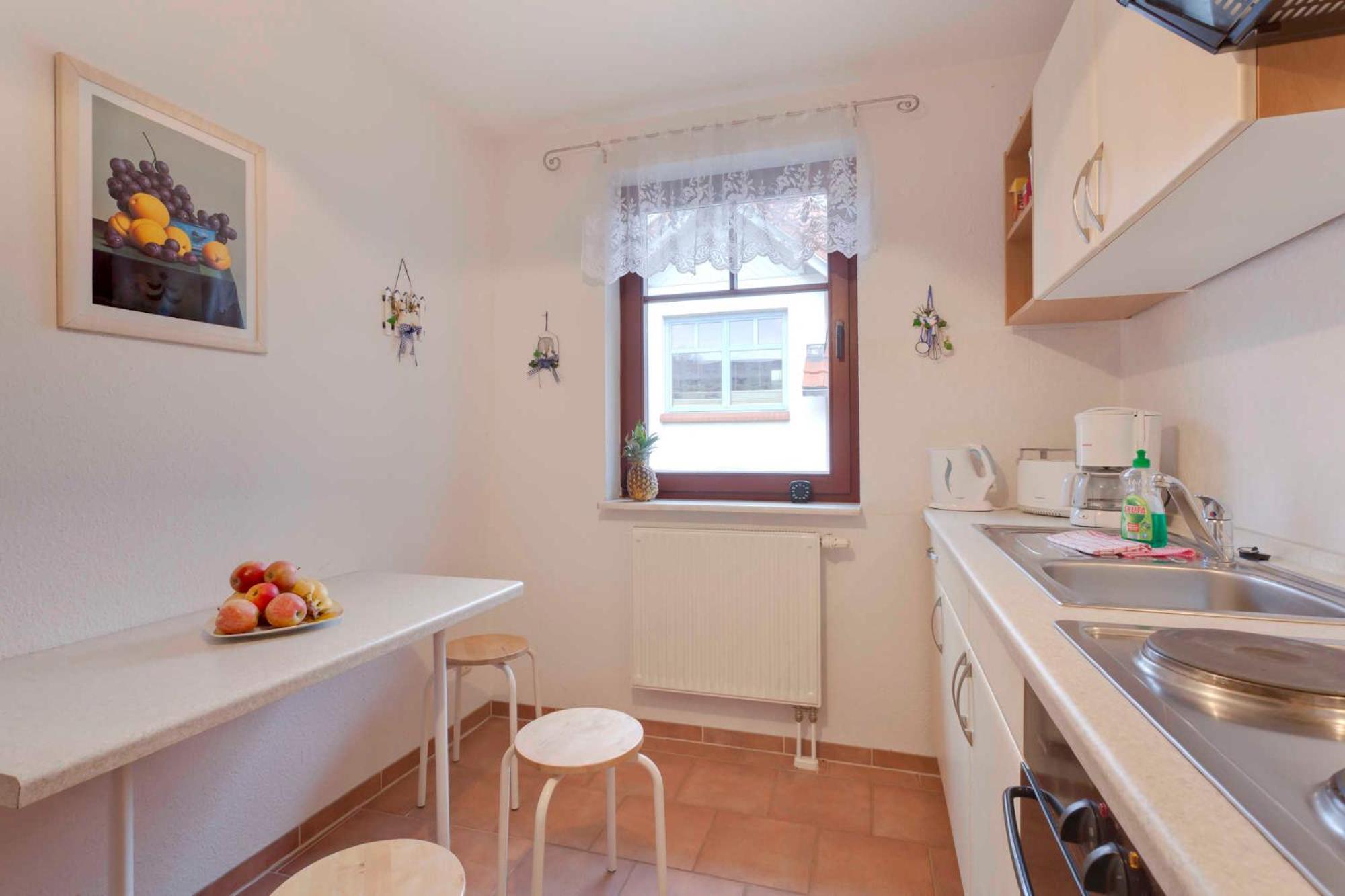 Zinnowitz - 3 separate Wohungen Frankstr 6 mit WLAN, ruhig, 1xEG mit Terrasse und 2xOG view 4