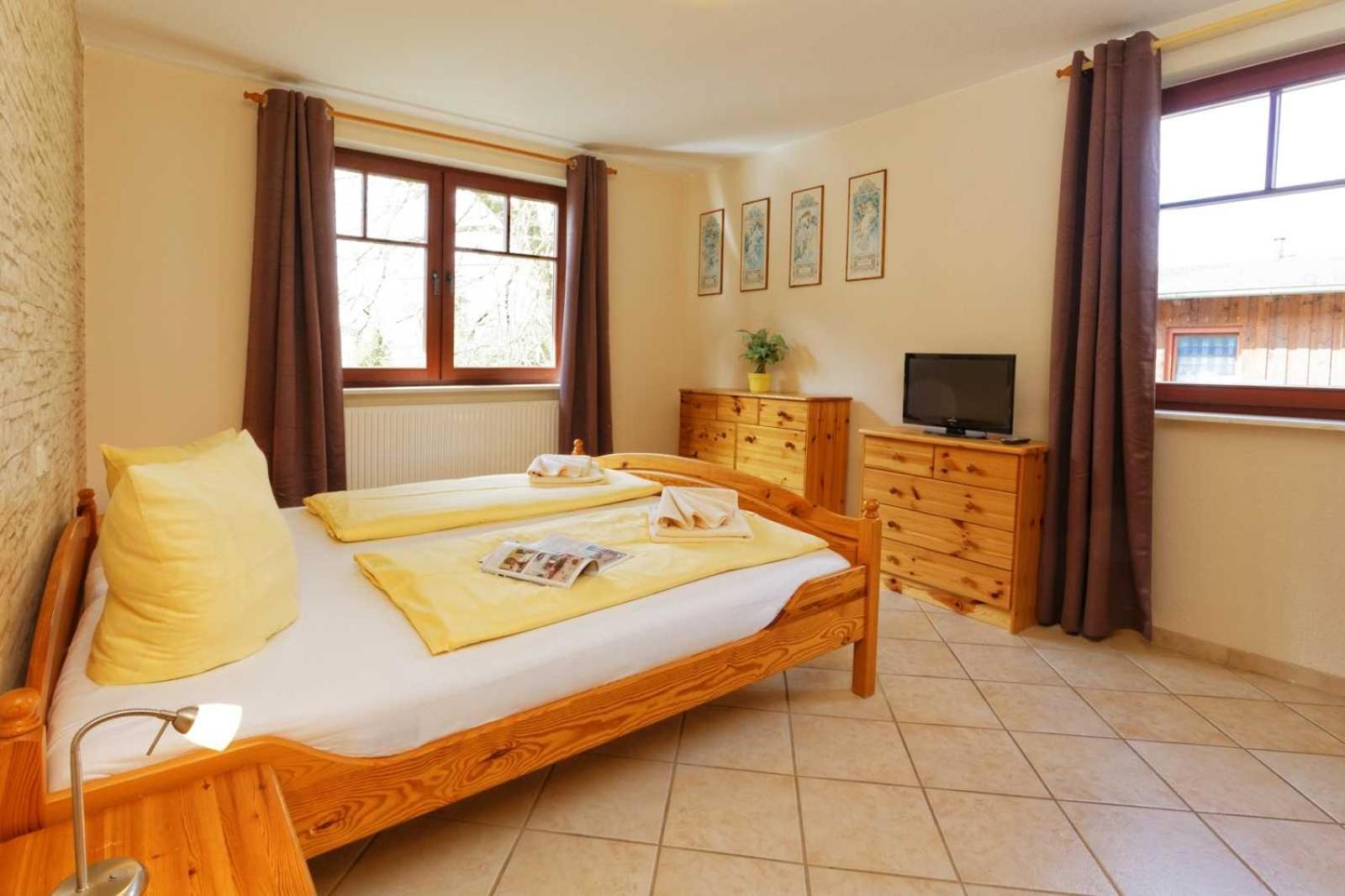 Zinnowitz - 3 separate Wohungen Frankstr 6 mit WLAN, ruhig, 1xEG mit Terrasse und 2xOG view 5