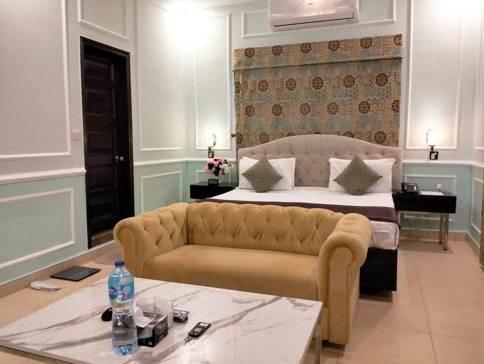 Riviera Courtyard Guest House Islamabad