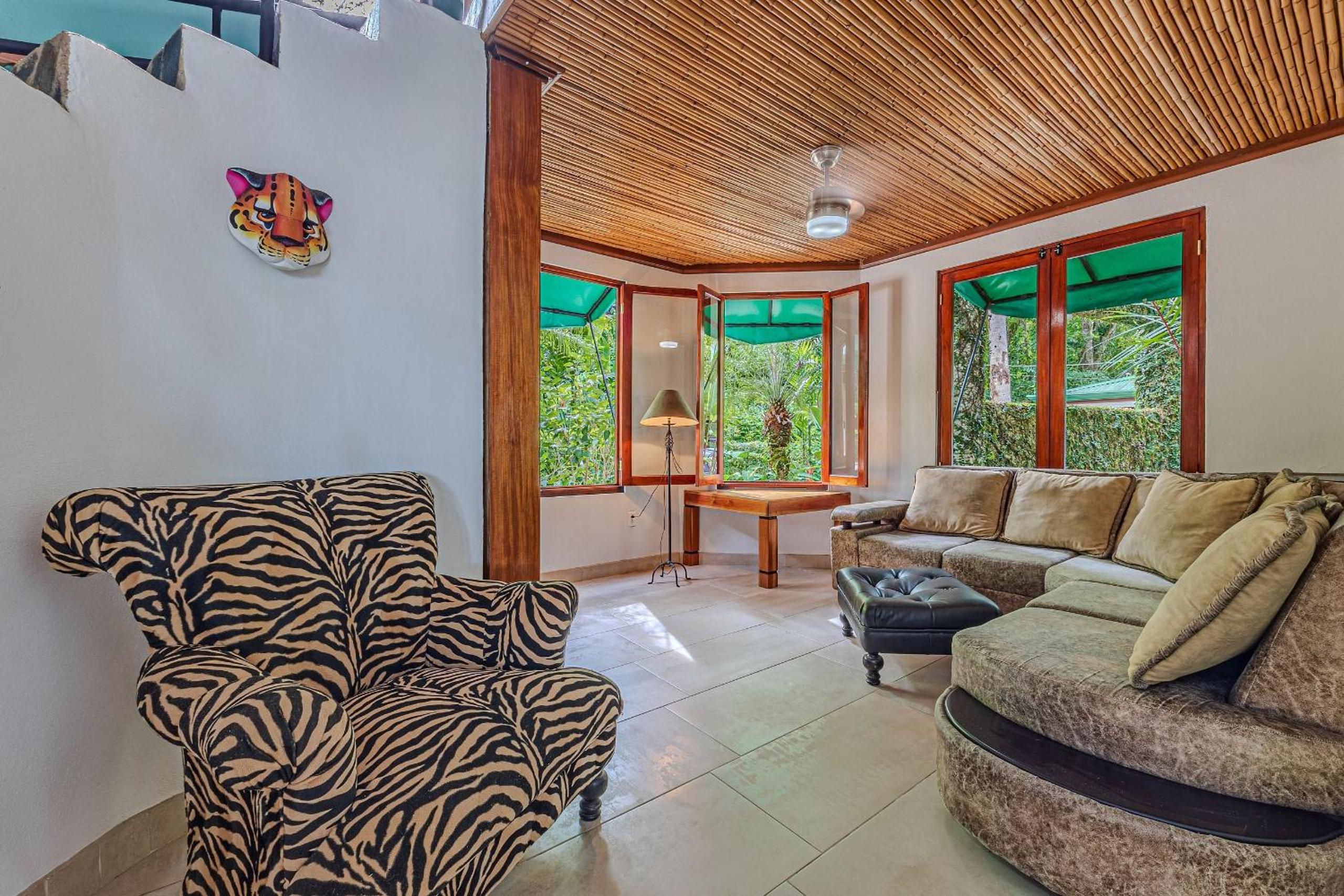 The Jungle Inn