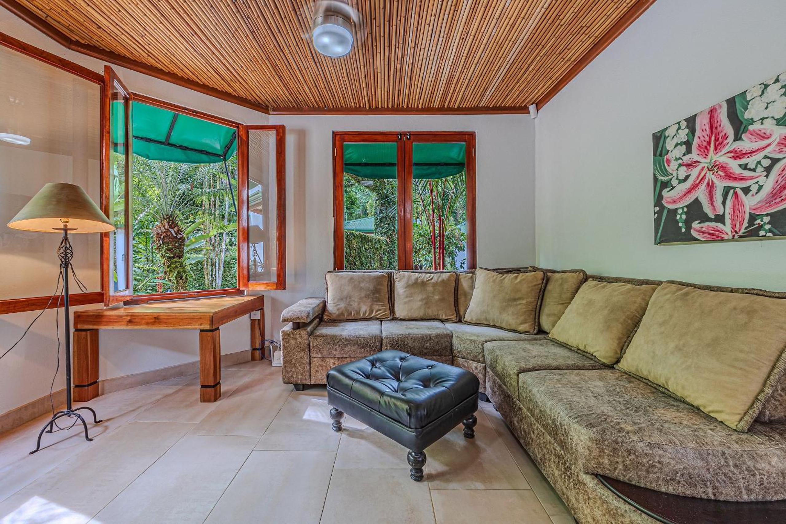 The Jungle Inn