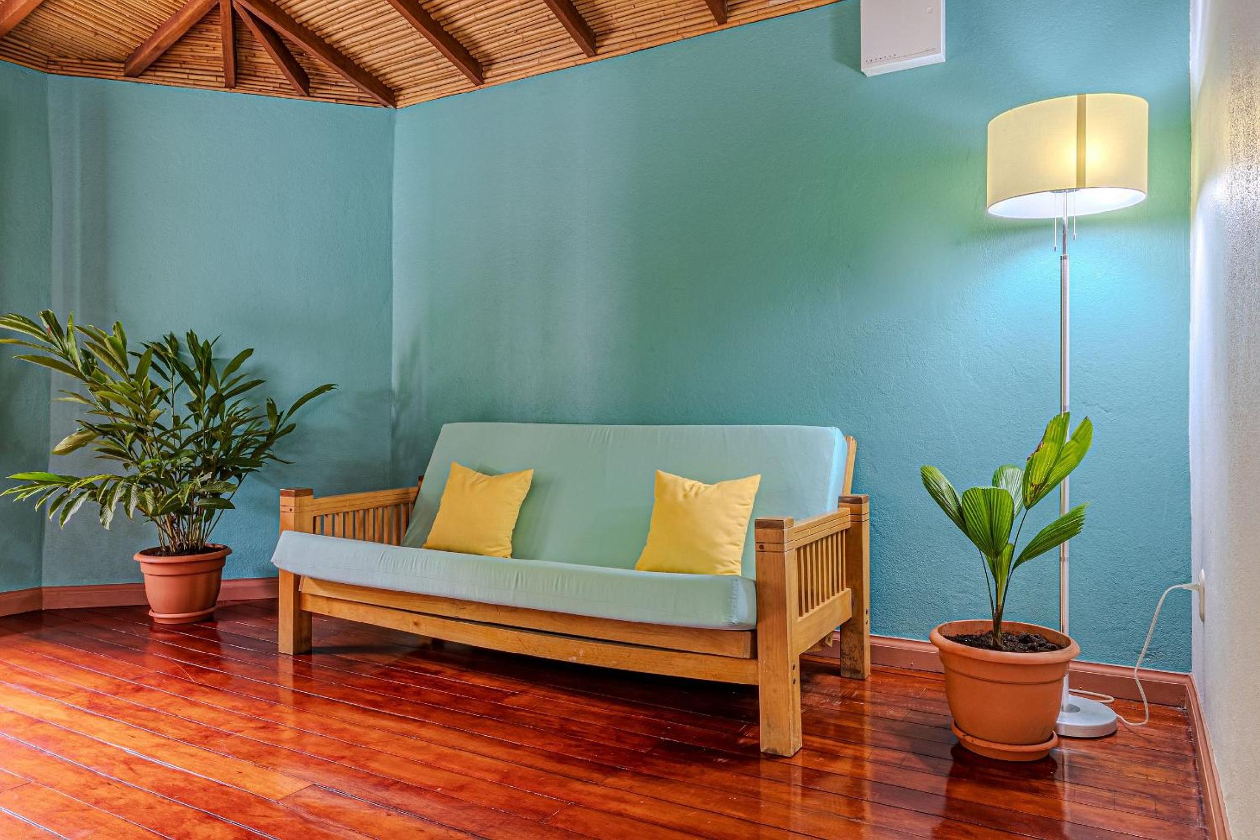 The Jungle Inn