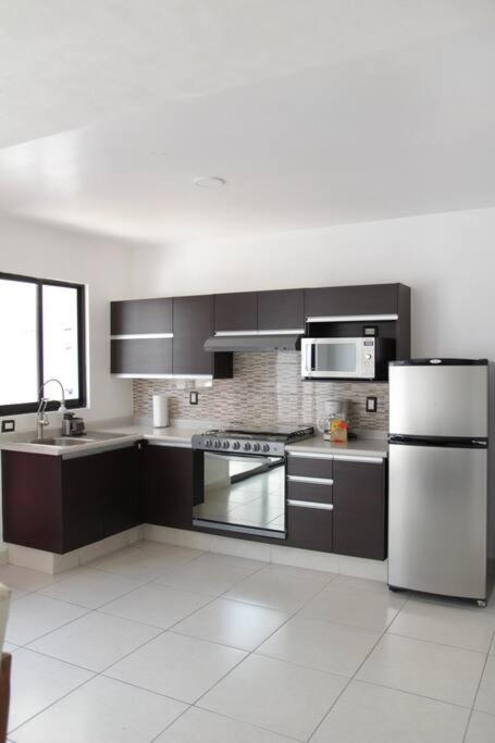 Casa moderna con terraza privada view 5