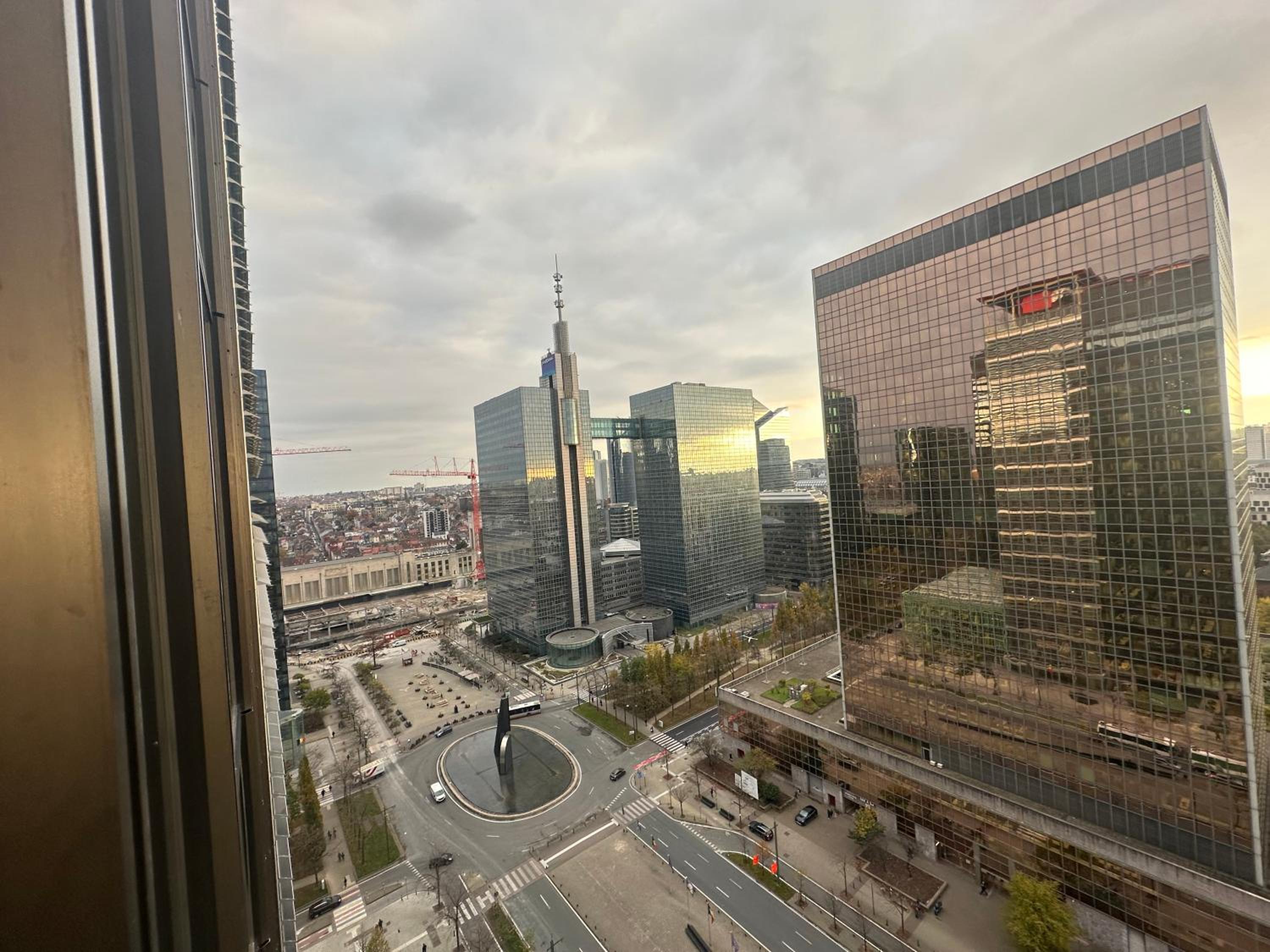 Beautiful Apartment with Panoramic View of center with roof terrace