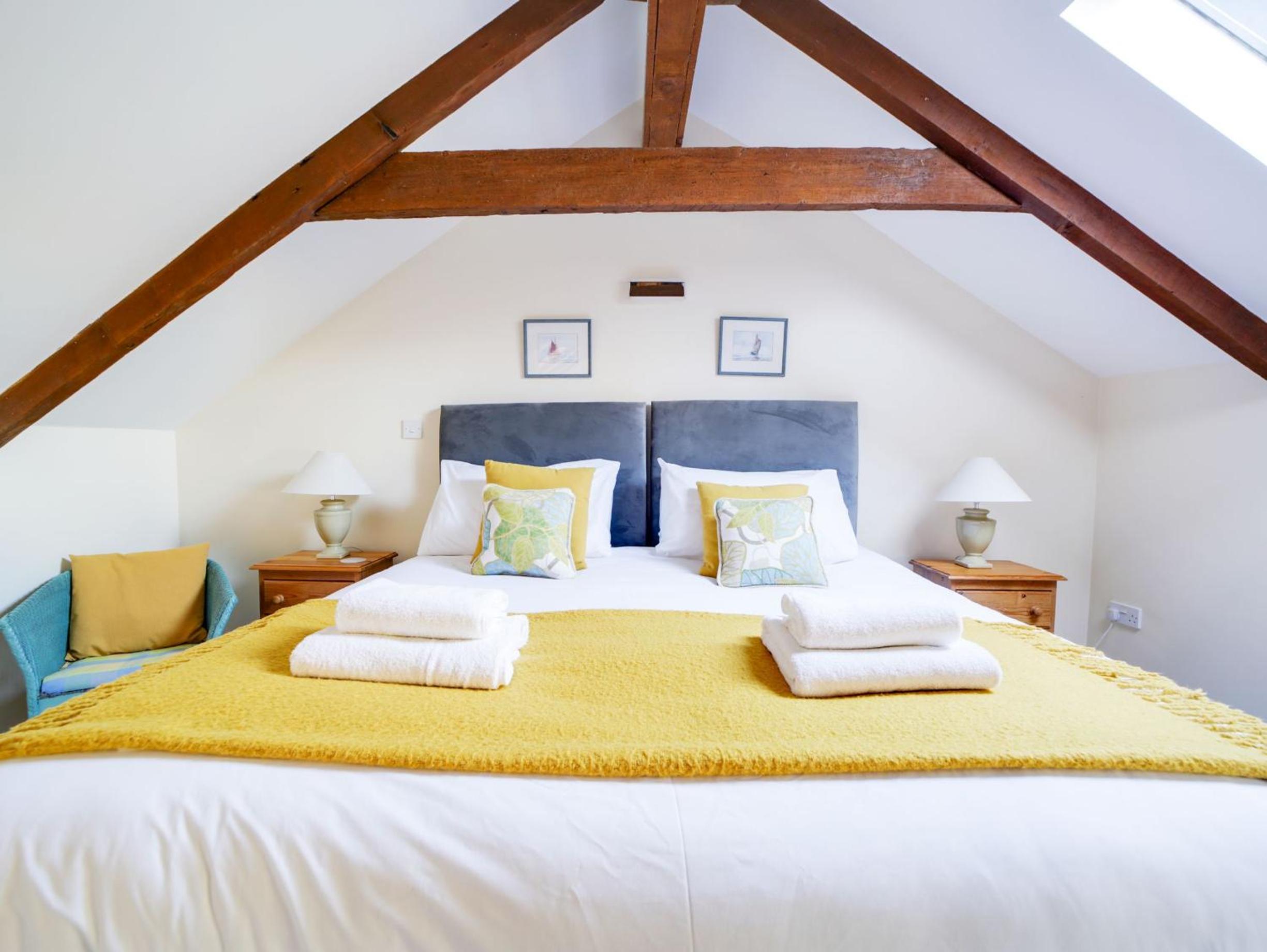 Dolphin Cottage