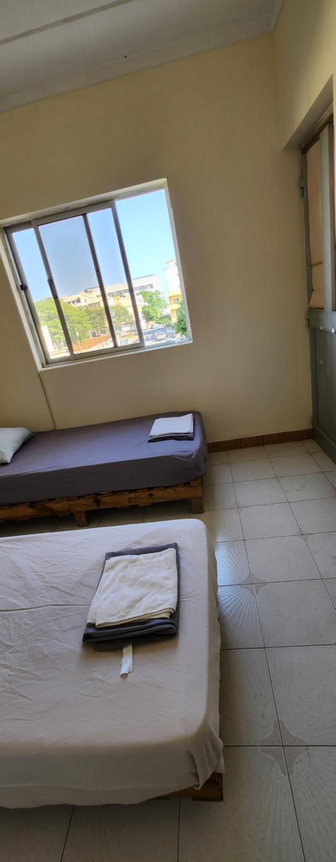 Meeting Point Hostels-Praia Beachwalk-NO CASH ACCEPTED-Also in Fogo & Tarrafal
