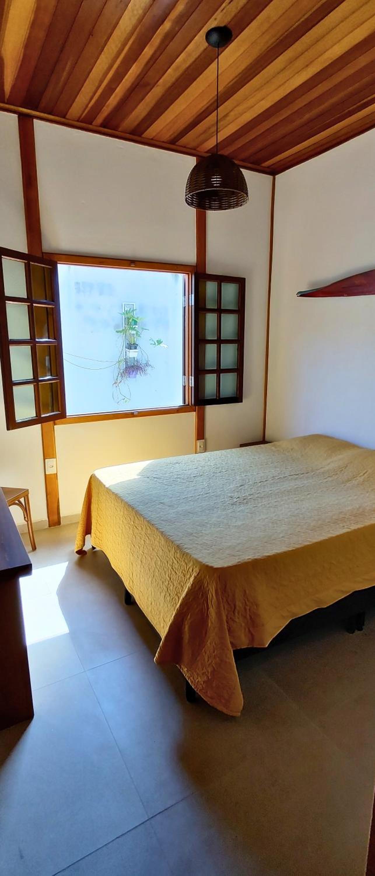Casa linda com pomar e vista panorâmica