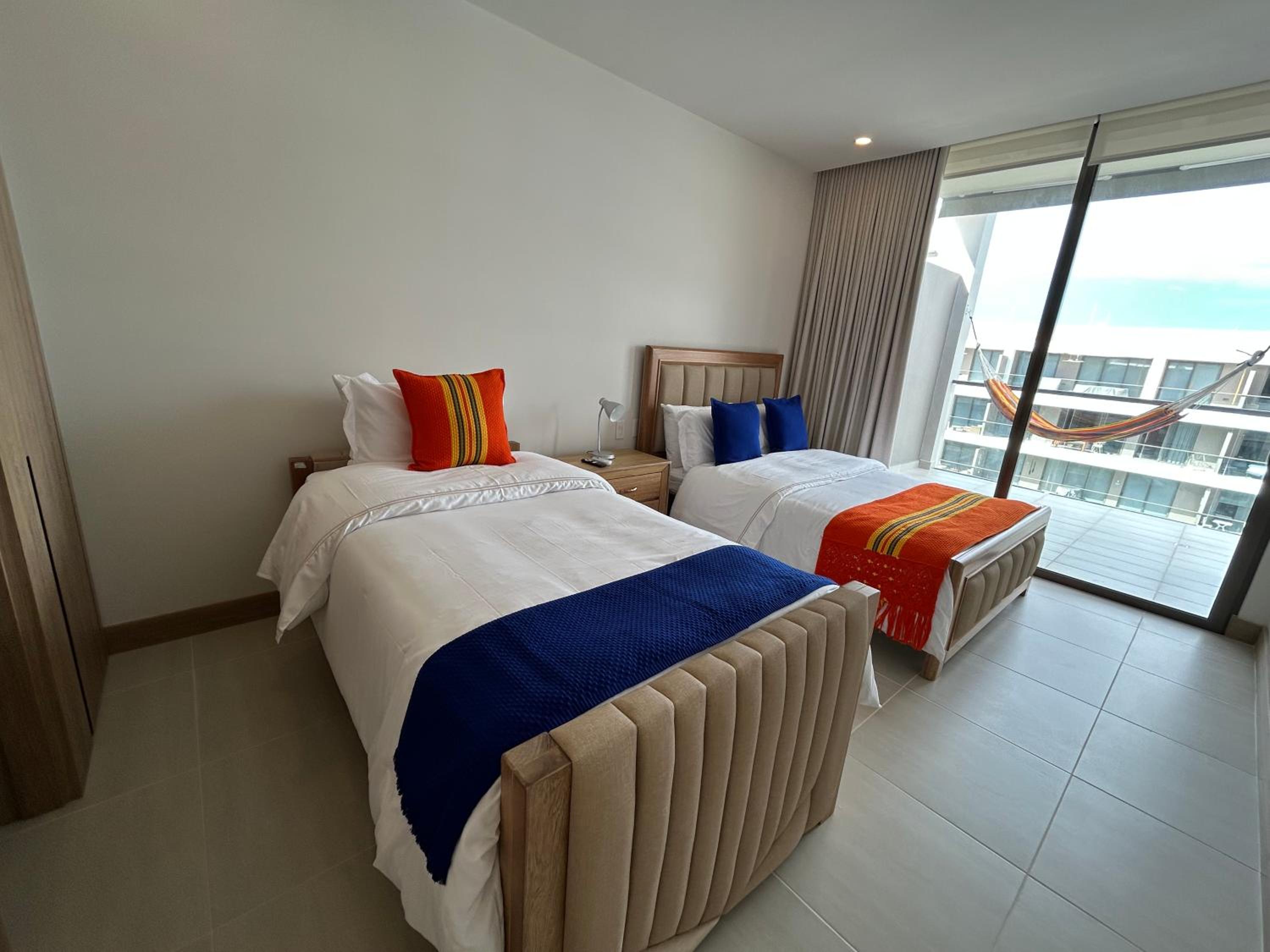 Apartmento con vista al mar y piscina Cartagena