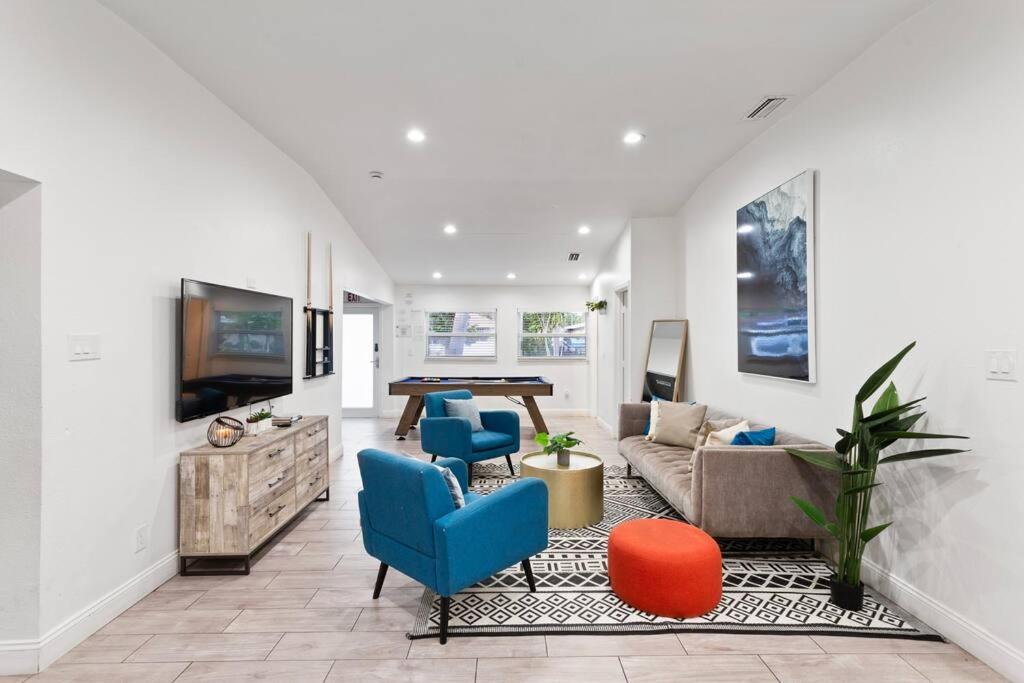 lounge