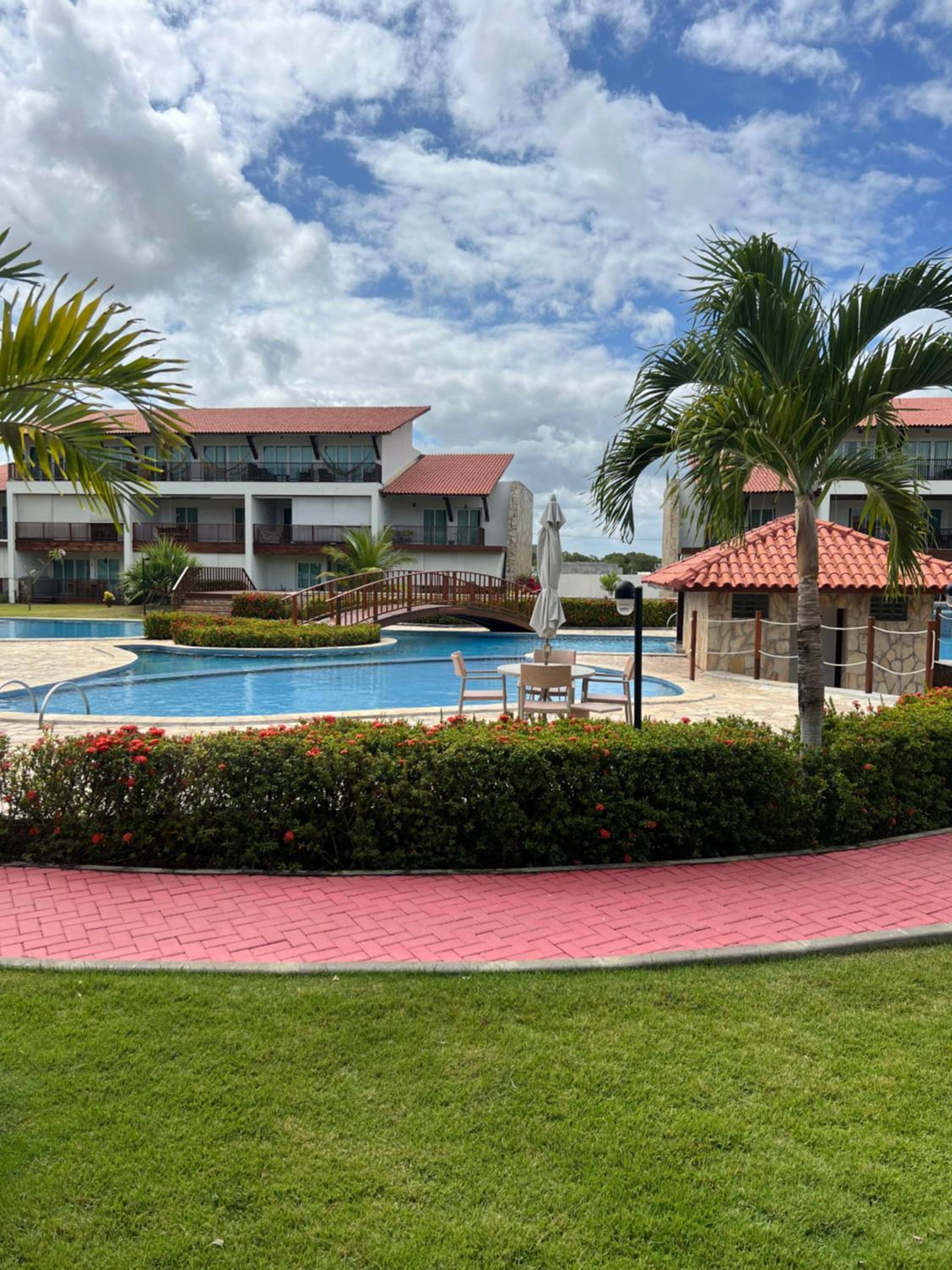 Lindo flat duplex Praia de Carneiros Cond Meridional