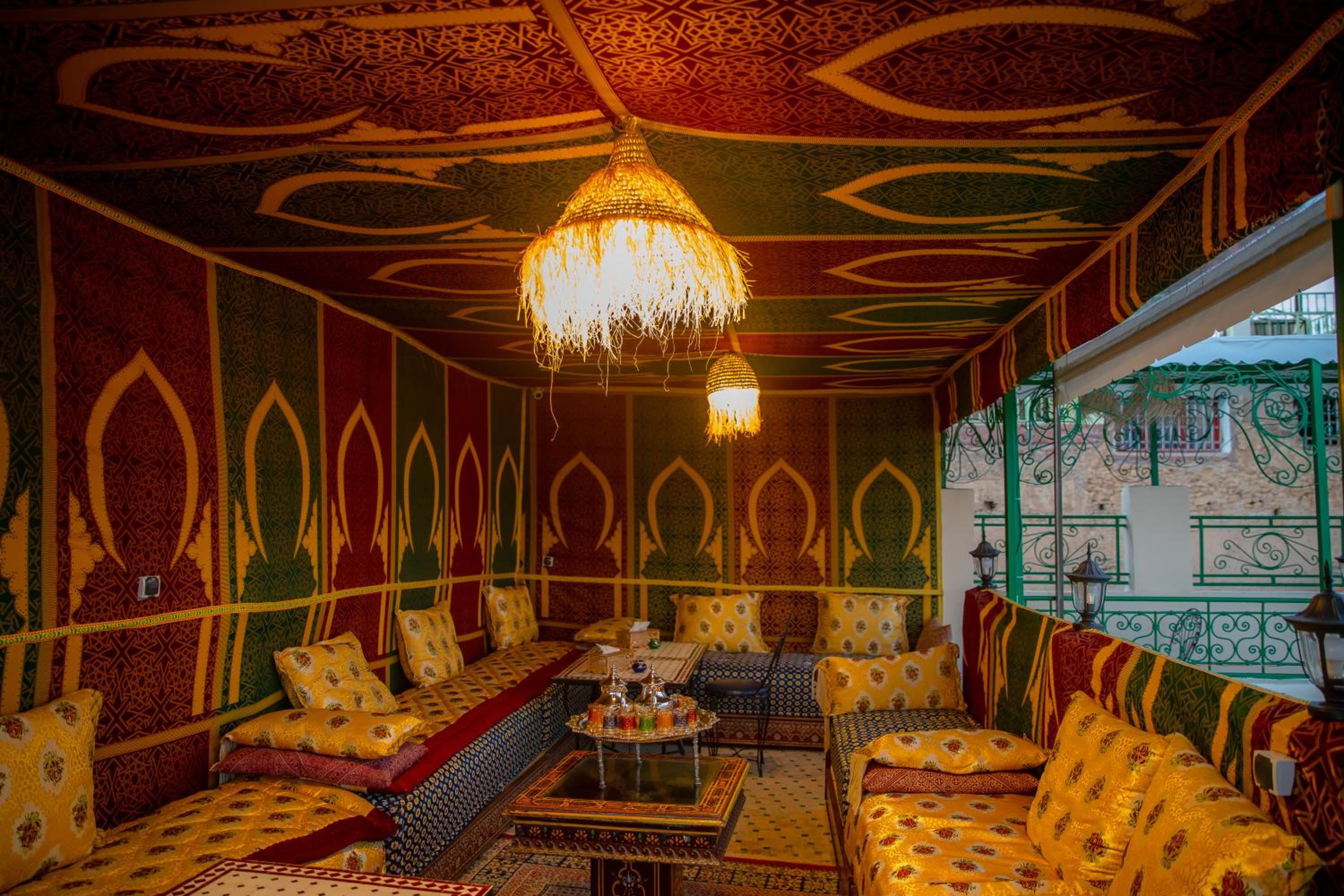 lounge