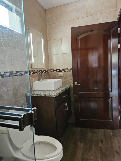 Casa Mooreski NaranjitoLuxury Home sleeps 8