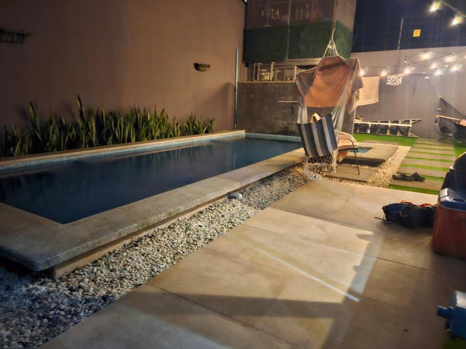 Casa Mooreski NaranjitoLuxury Home sleeps 8