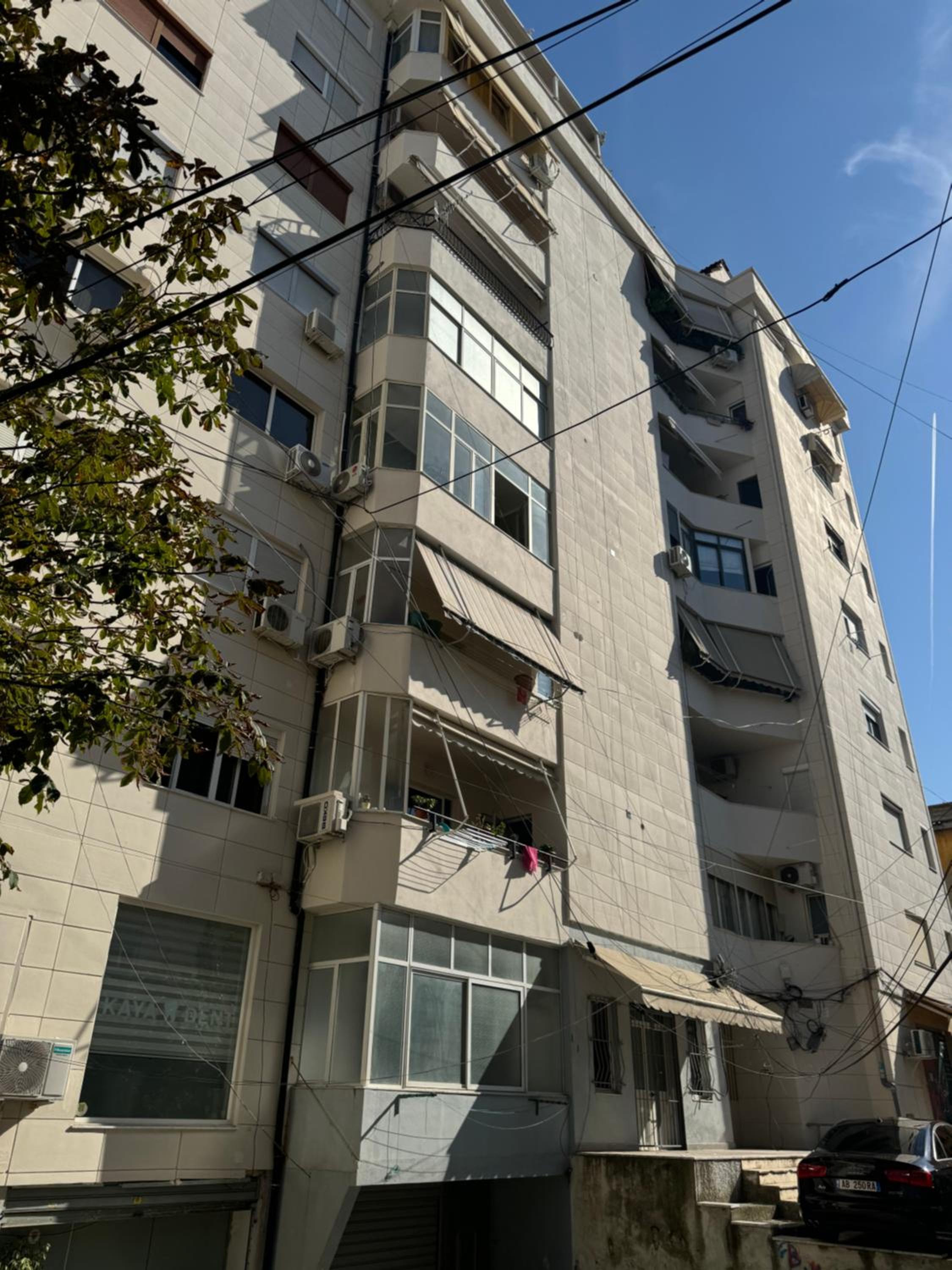 Tirana Center Luxury Landing