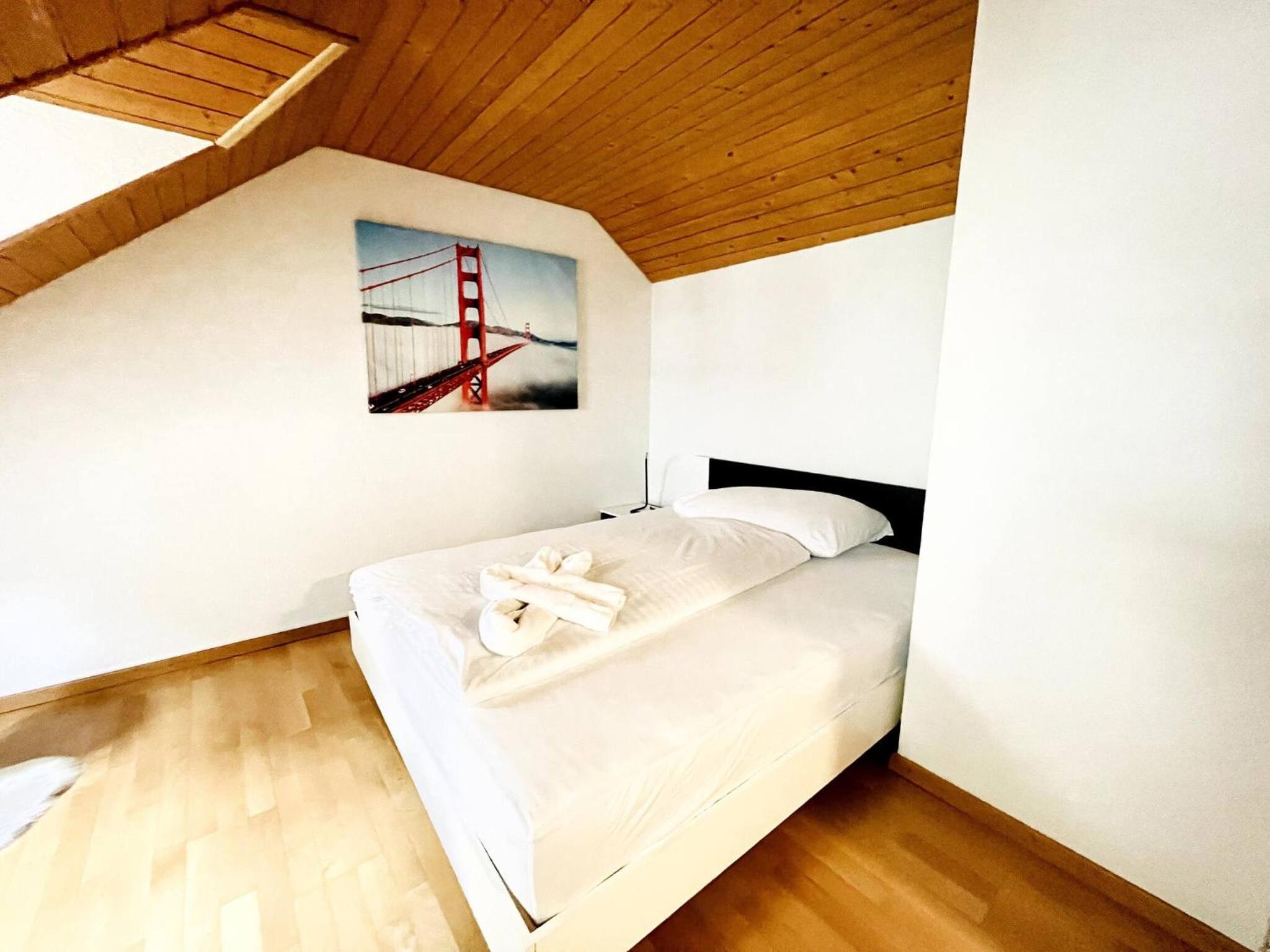 Einzigartige Schone Altbau- Wohnung Im Zentrum