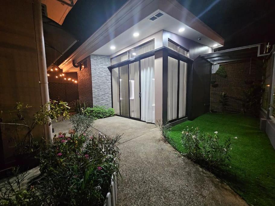 Casa Mooreski Naranjito Apartment sleeps 4