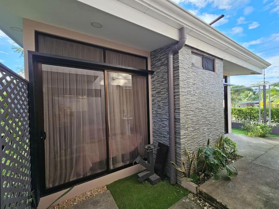 Casa Mooreski Naranjito Apartment sleeps 4