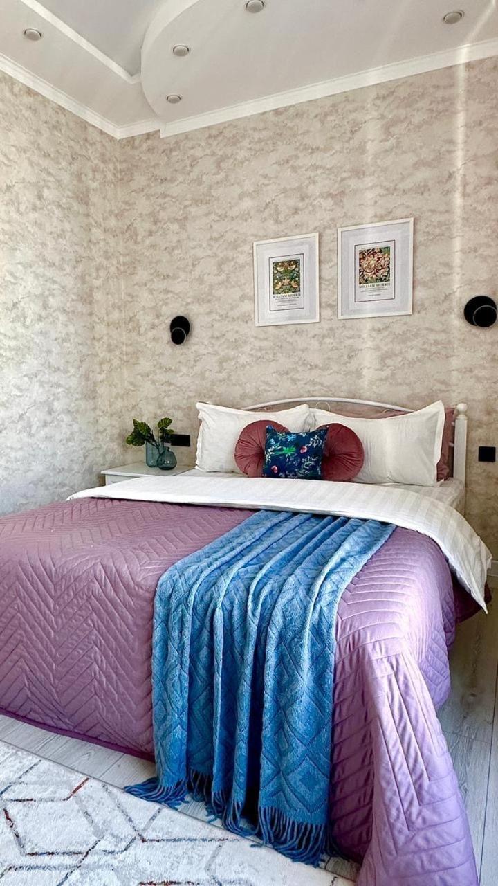 Comfortable with large kitchen & self-check-in view 5