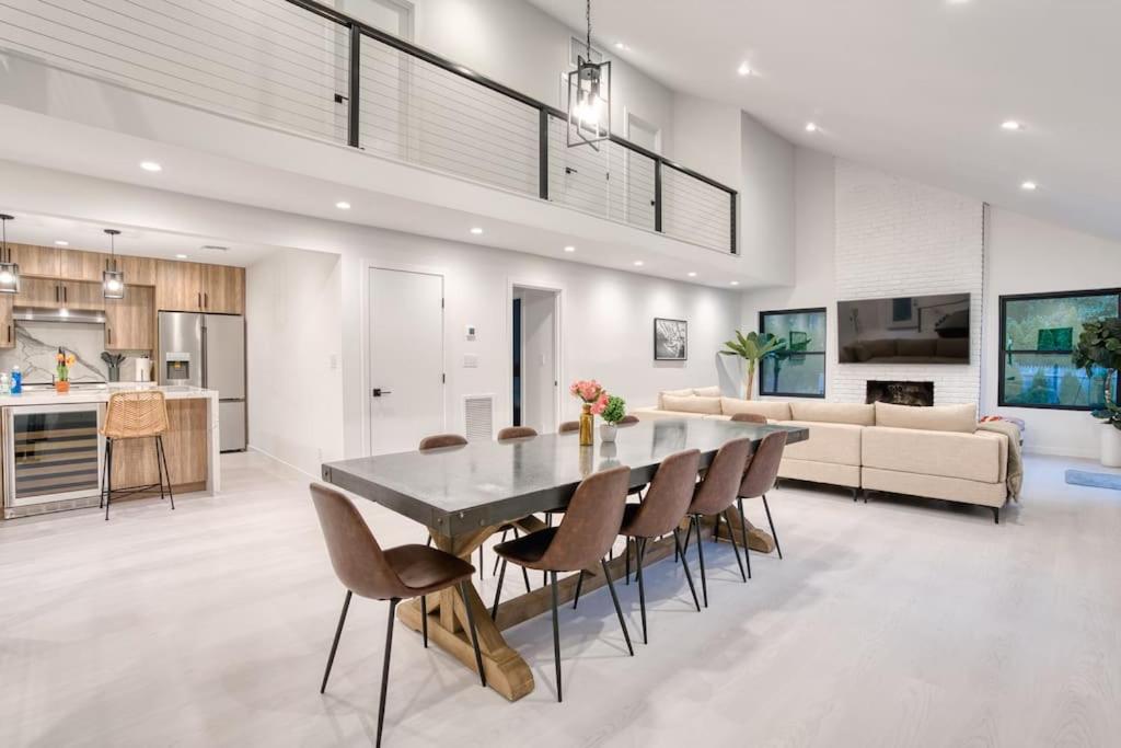 Hamptons Modern Retreat NEW CONS view 4