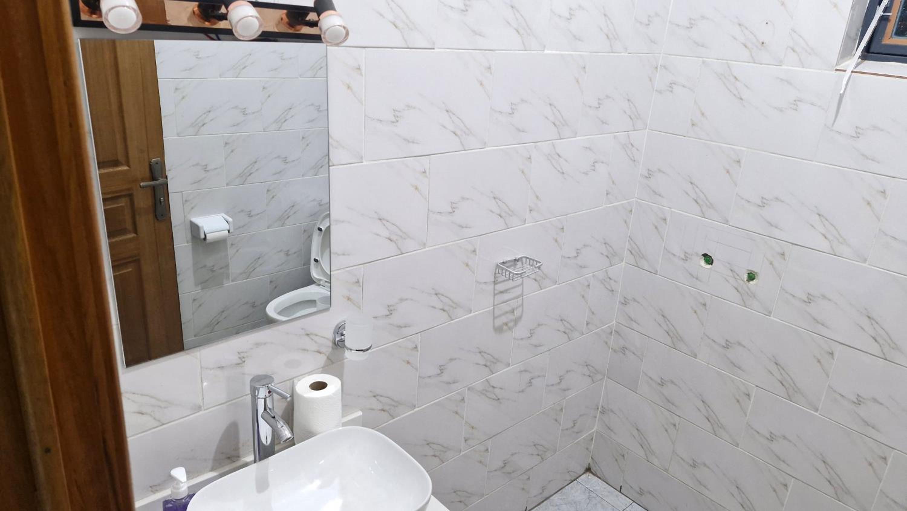 Chrix Residences Hotel Standard Rooms for Rent view 4