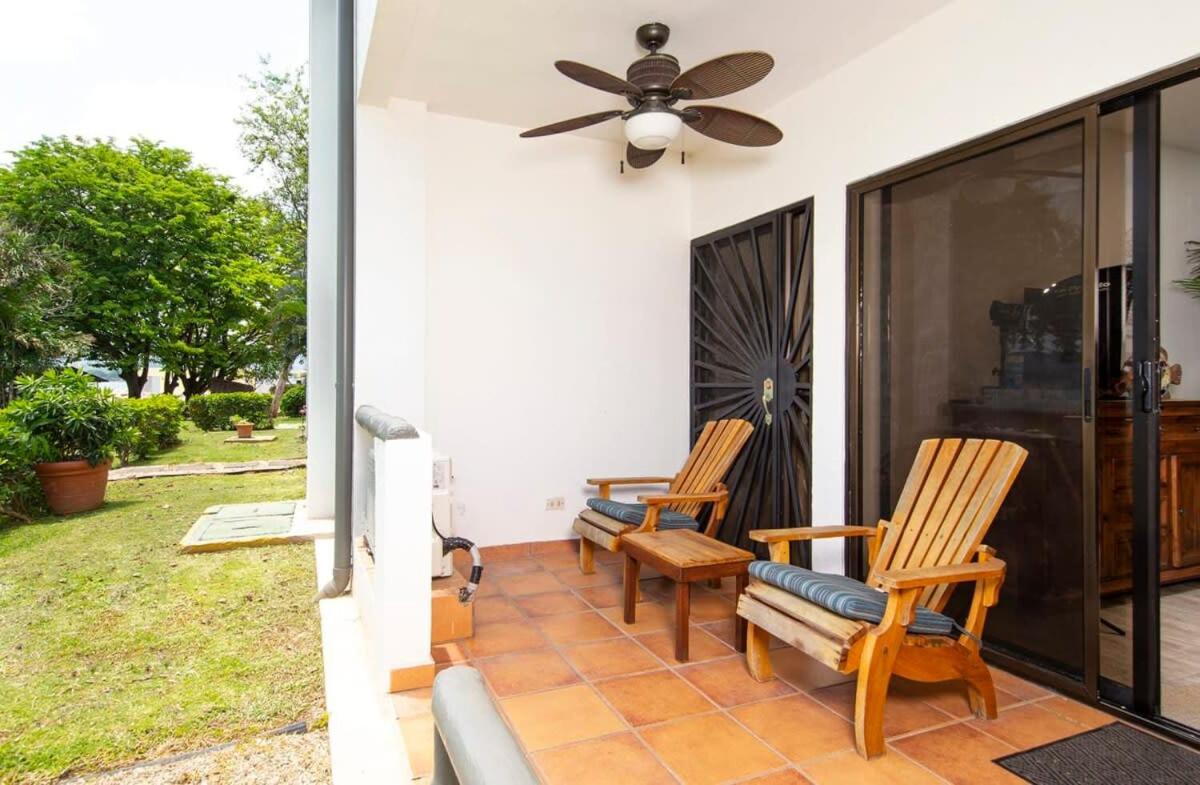 Newly Remodeled Beachfront Condo, Ground-Floor Terrace & Direct Access to Playa Flamingo