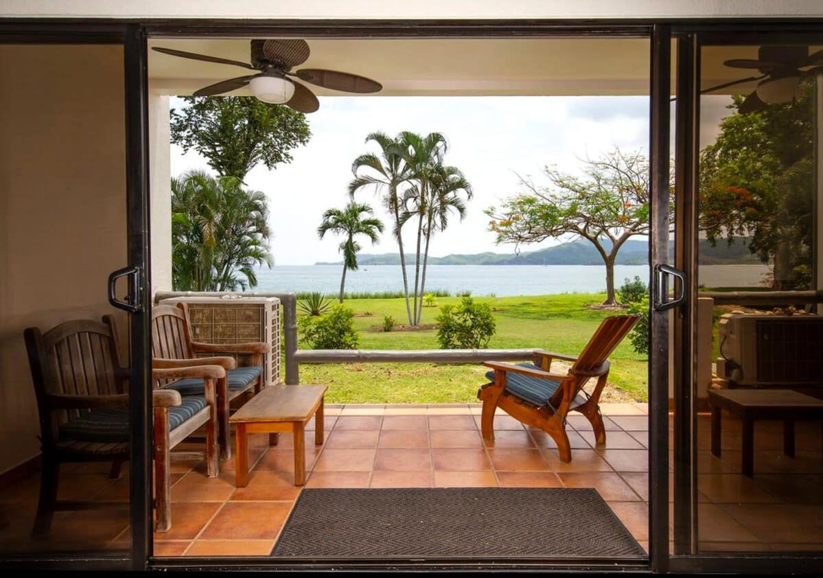 Newly Remodeled Beachfront Condo, Ground-Floor Terrace & Direct Access to Playa Flamingo