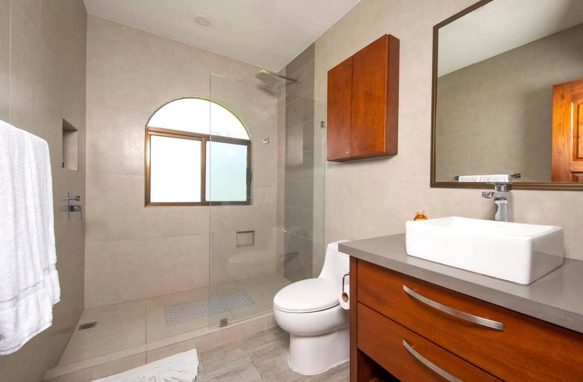 Newly Remodeled Beachfront Condo, Ground-Floor Terrace & Direct Access to Playa Flamingo