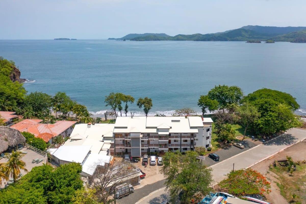 Newly Remodeled Beachfront Condo, Ground-Floor Terrace & Direct Access to Playa Flamingo