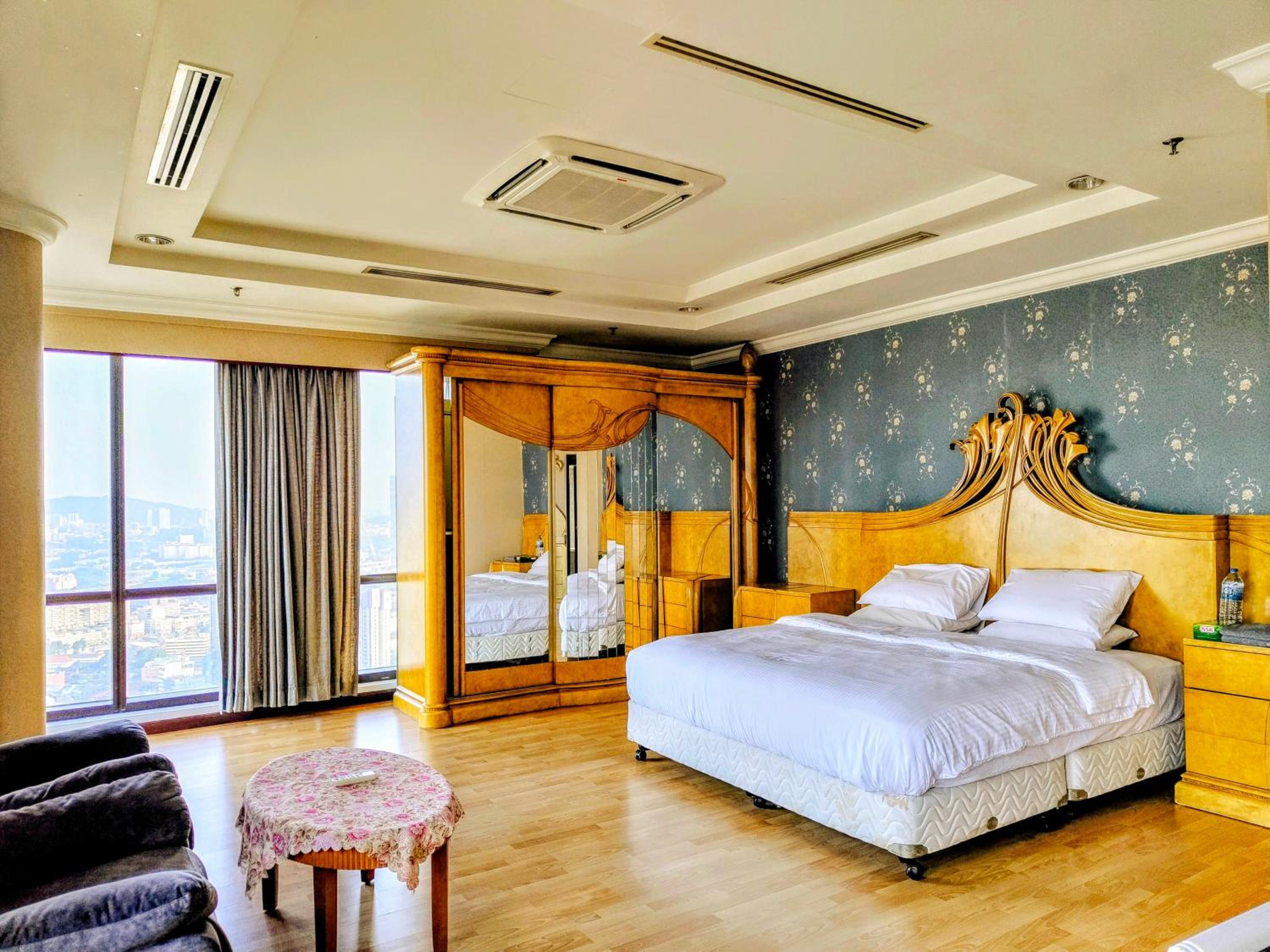 The Hotel Services Suites At Times Square Malaysia