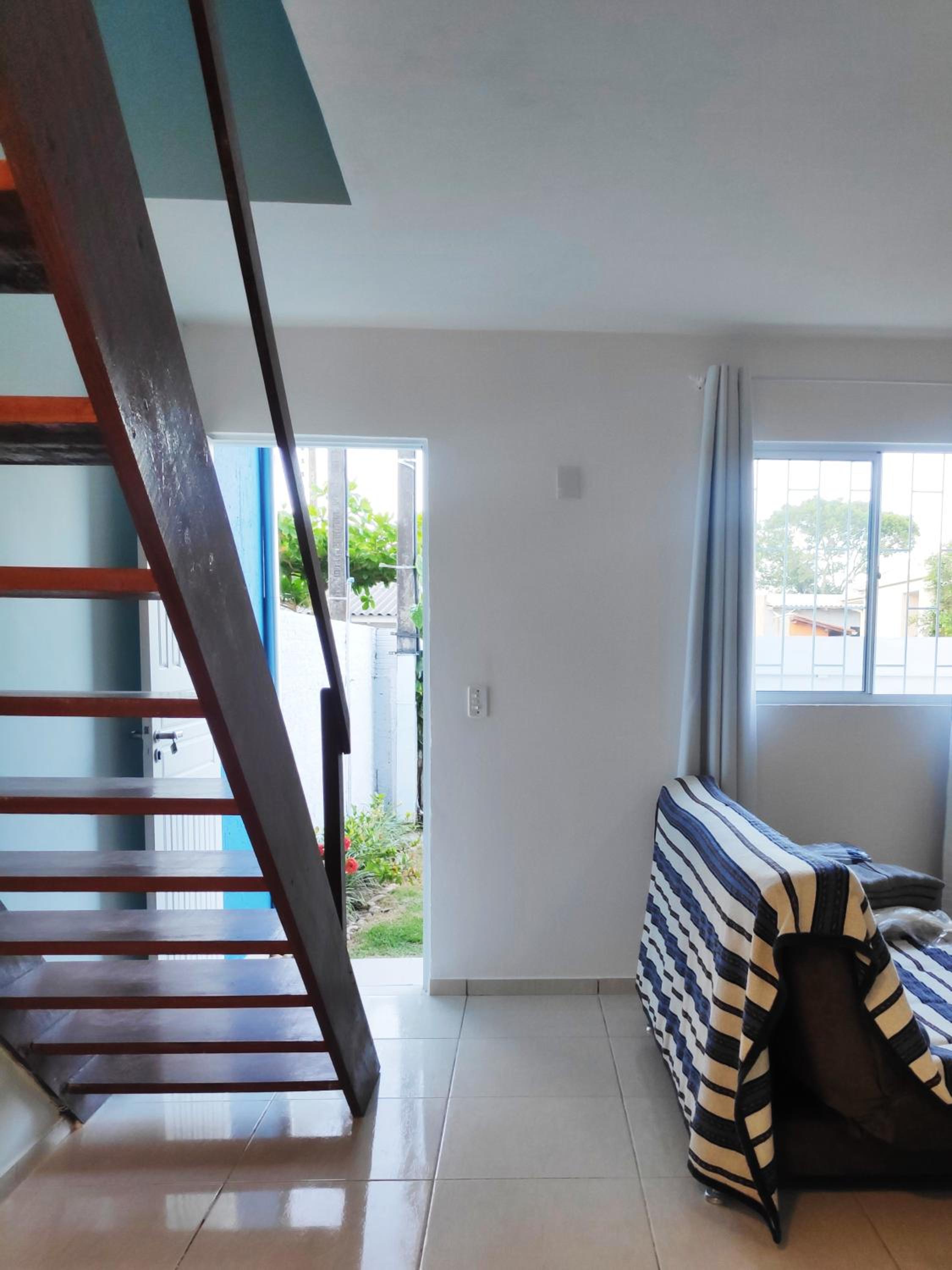 Floripa - MoçamBlue - Casa 2 quartos, 1 km da Reserva Nacional de Surf, perfeita para famílias ou casais, Wi-Fi, garagem e sossego Praia do Moçambique