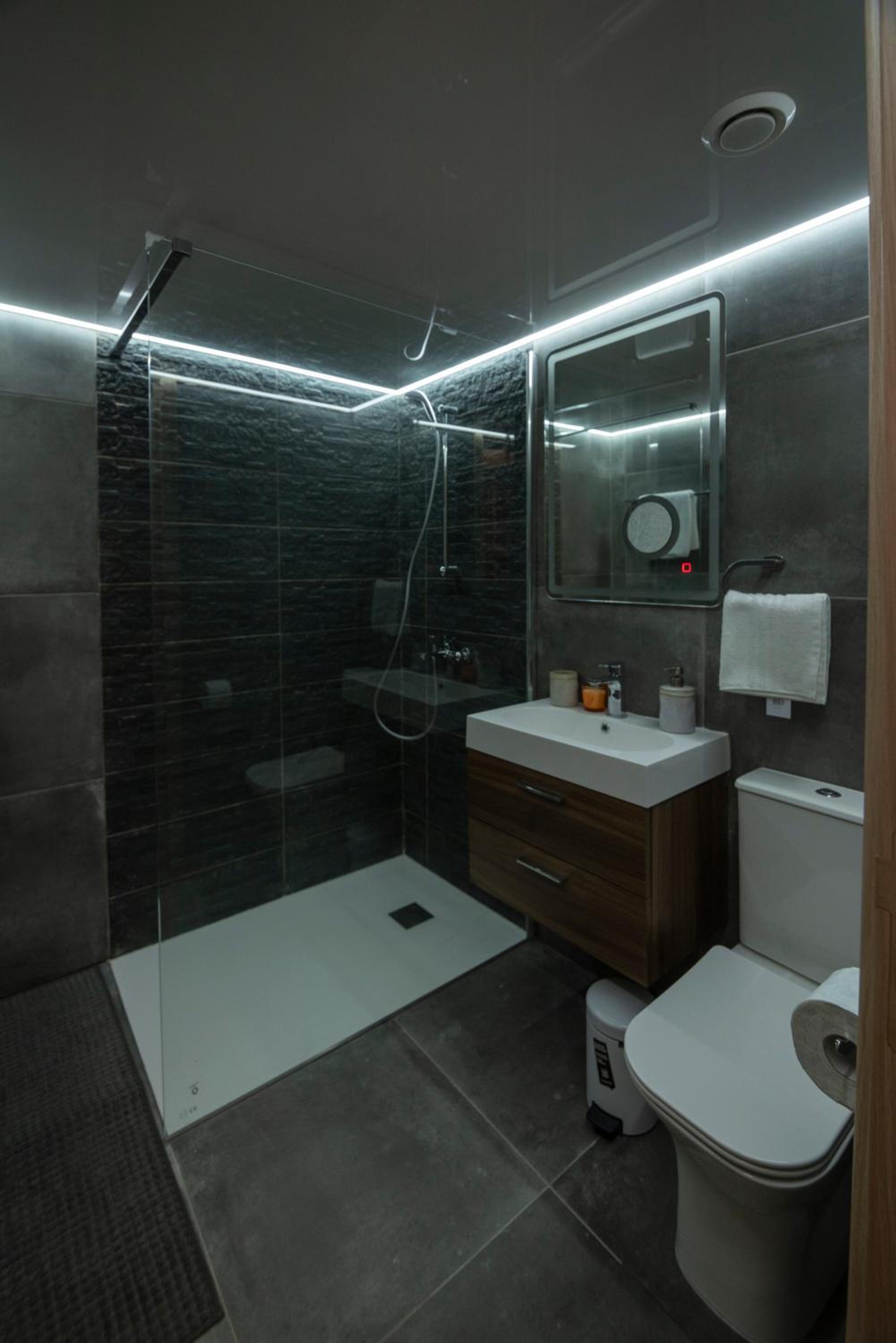 Mackenzie Suite