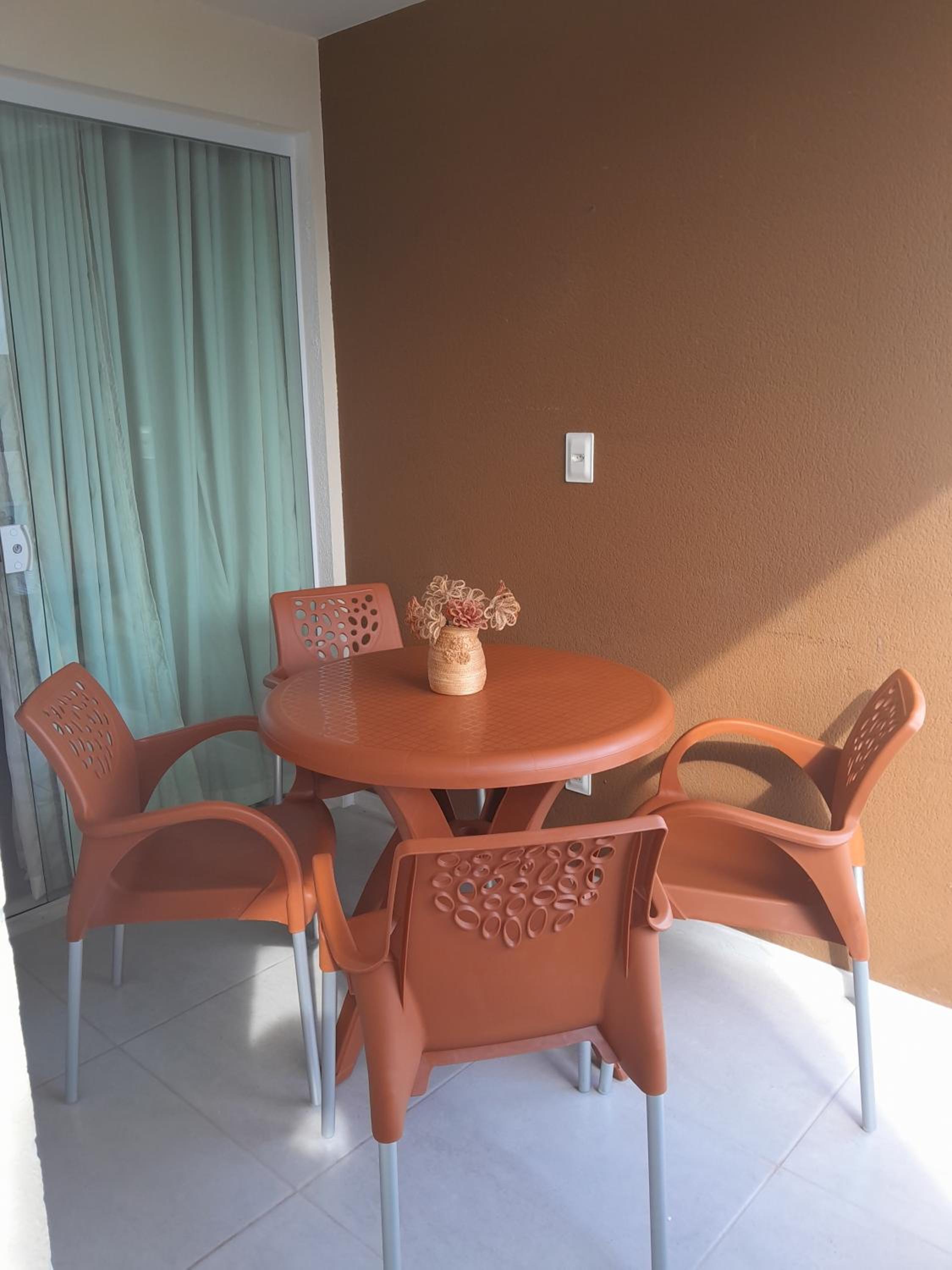 Condomínio Porto Smeralda - Guarajuba - apto 2 quartos - suítes