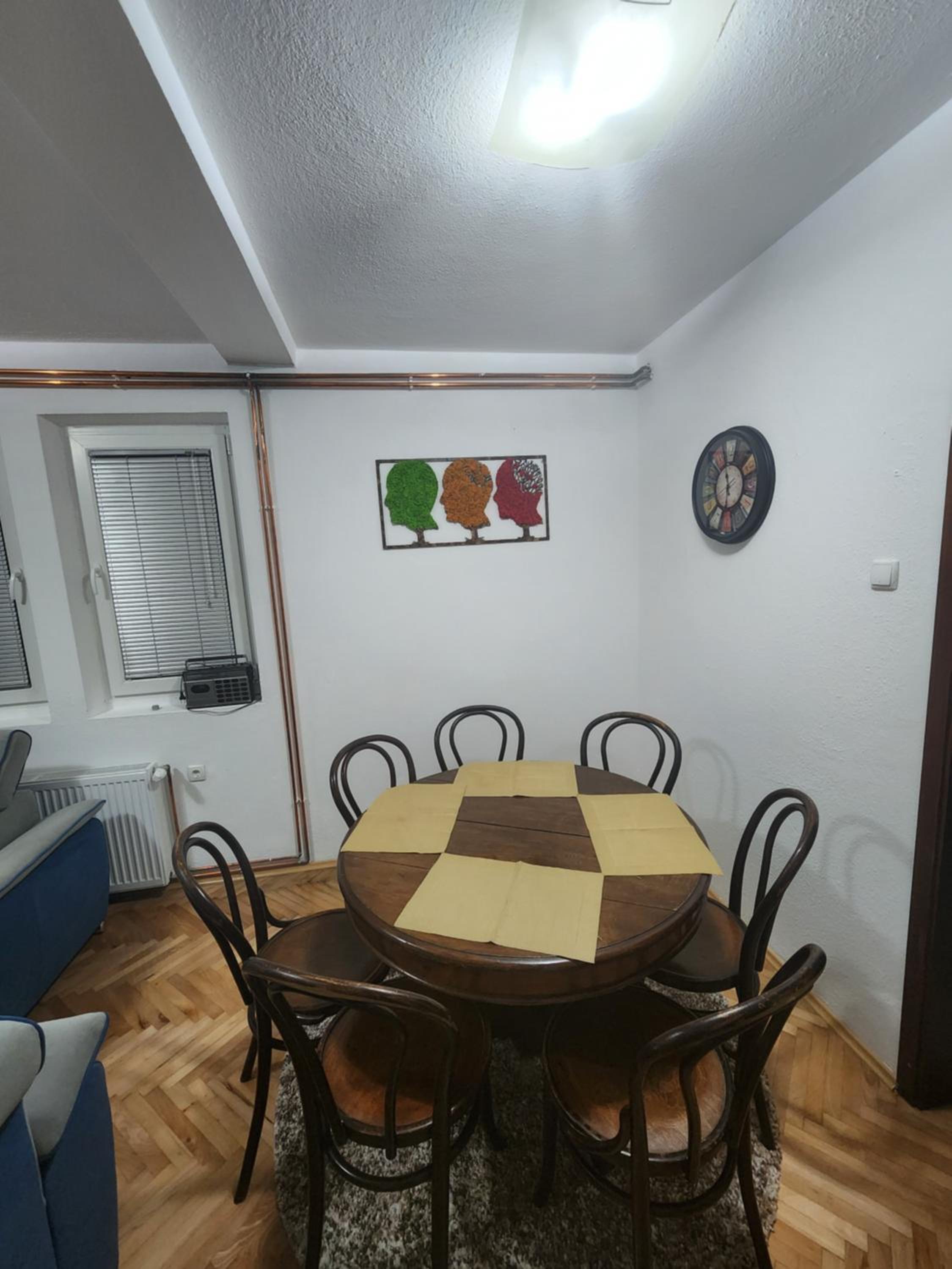 Mishe Apartments